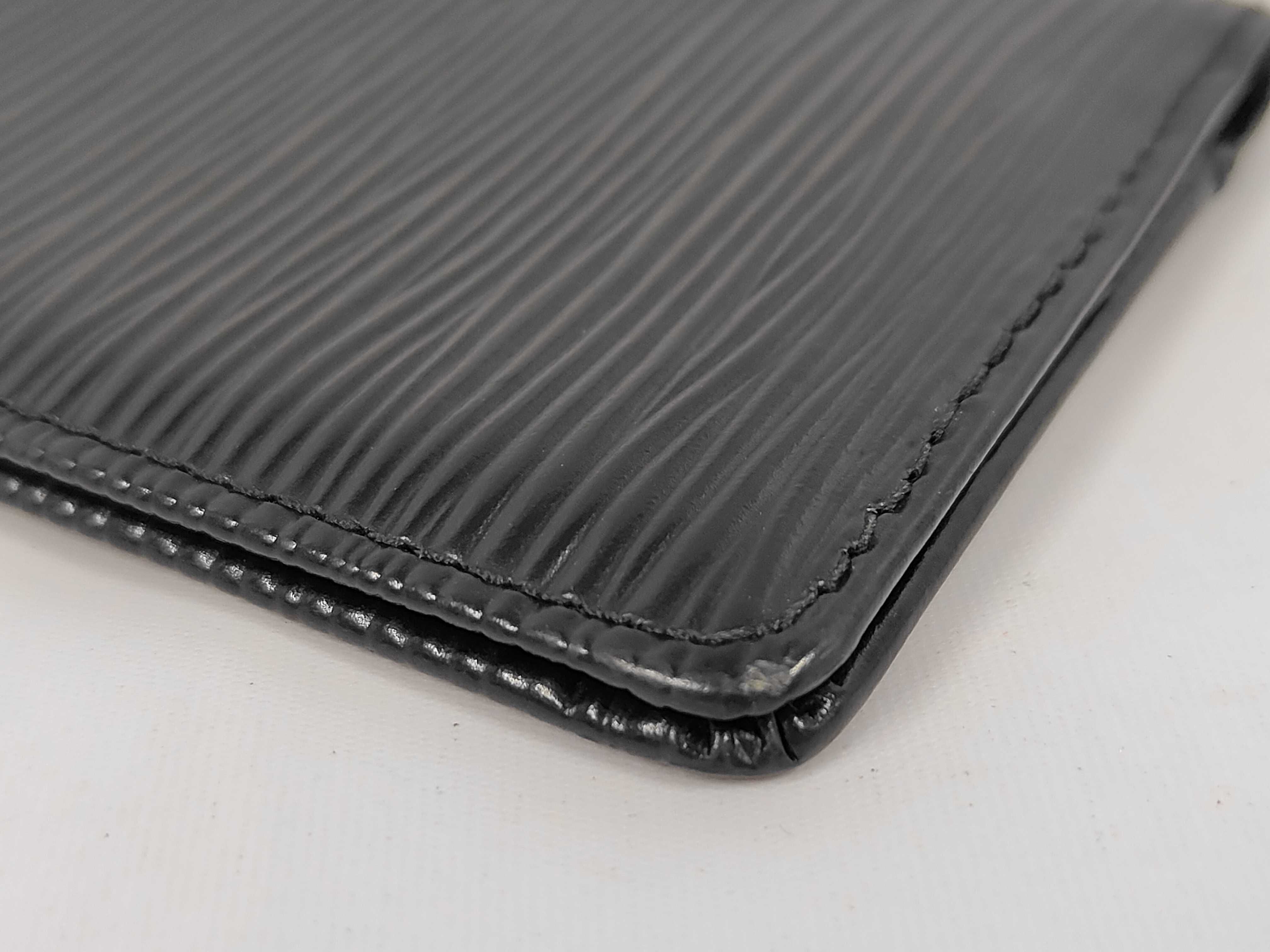 Epi Leather Card Case CA1011 (Card Case/Pass Case/Business Card Holder) — view 3