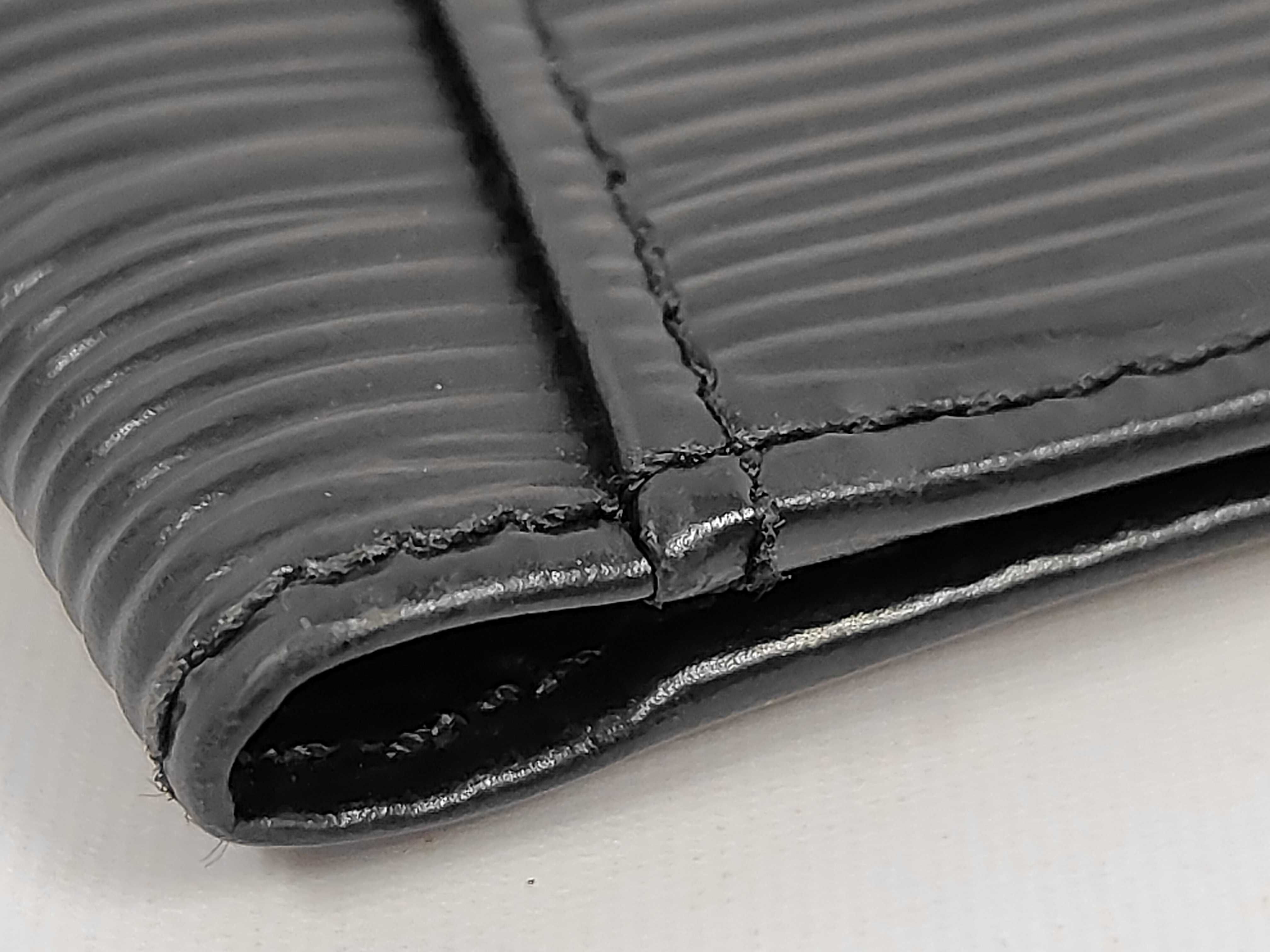 Epi Leather Card Case CA1011 (Card Case/Pass Case/Business Card Holder) — view 10