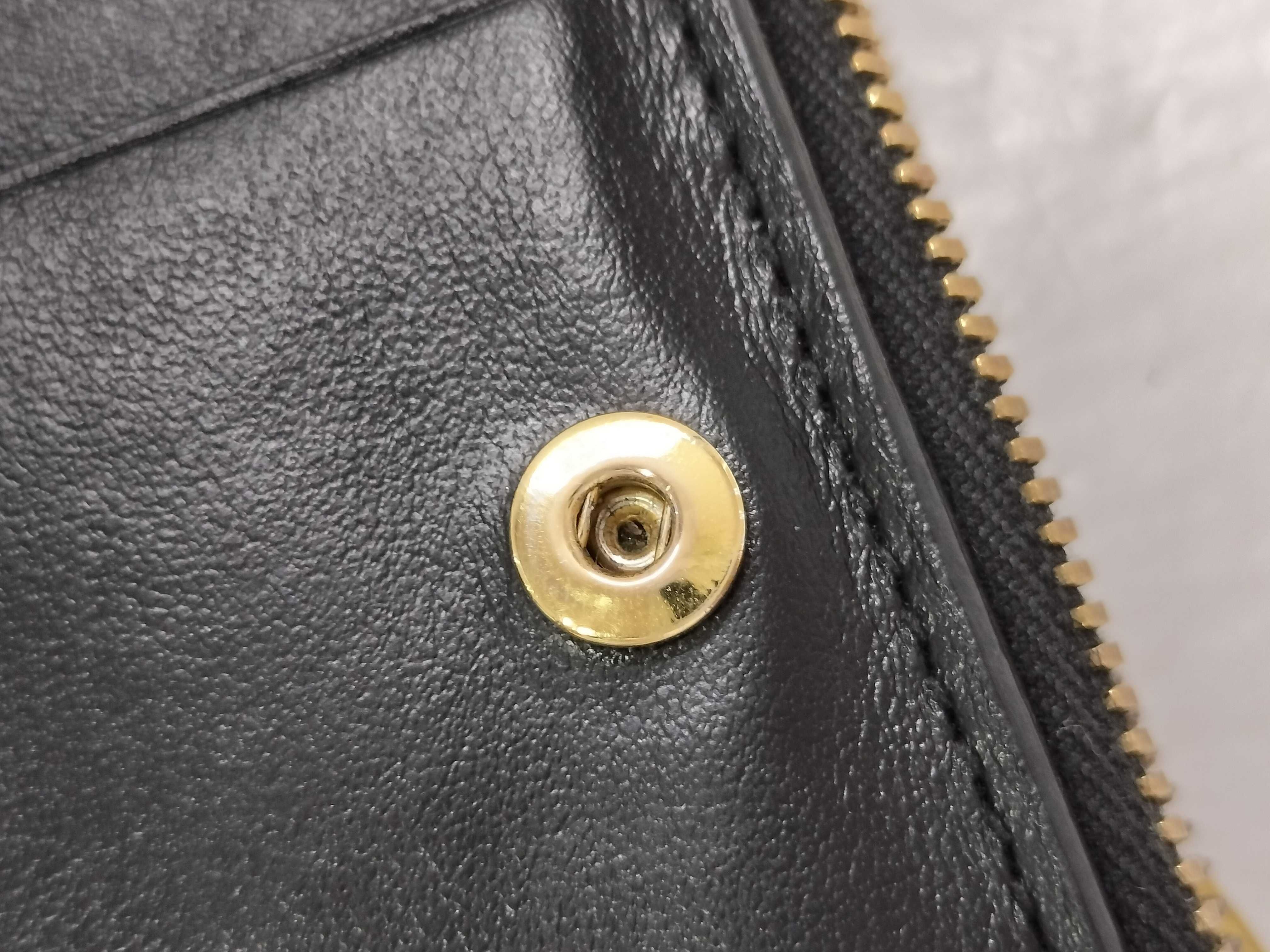 Intrecciato Maxi Intrecciato Leather Bi-fold Wallet, Black, with Serial Number and Box. — view 12