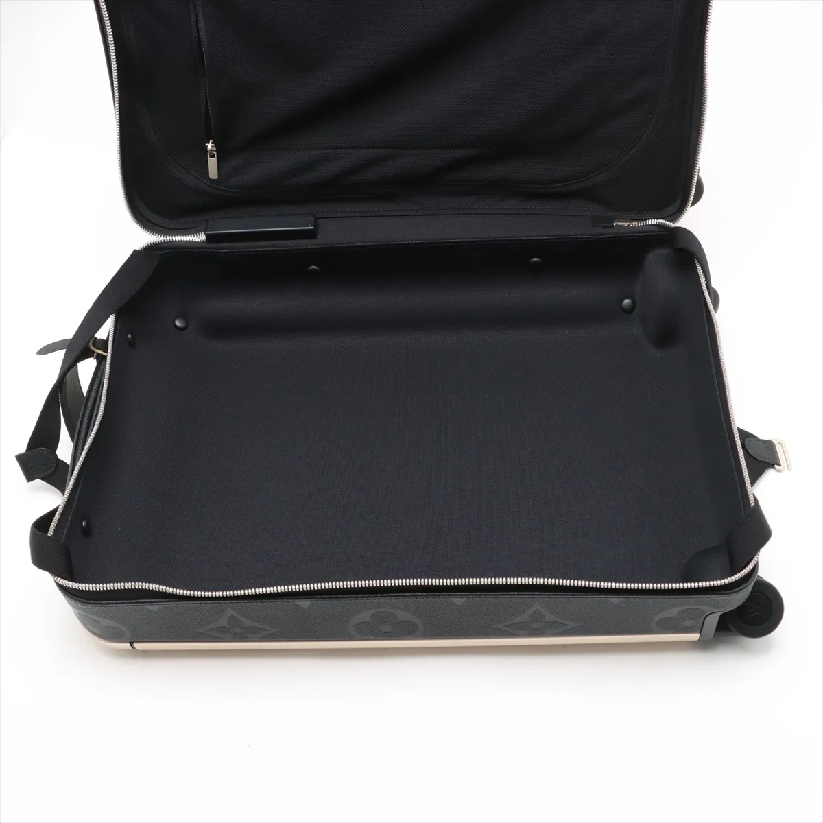 [Individually wrapped] Louis Vuitton Monogram Empreinte Horizon 55 M46115 Serial unknown Black PIN number 000 — view 7