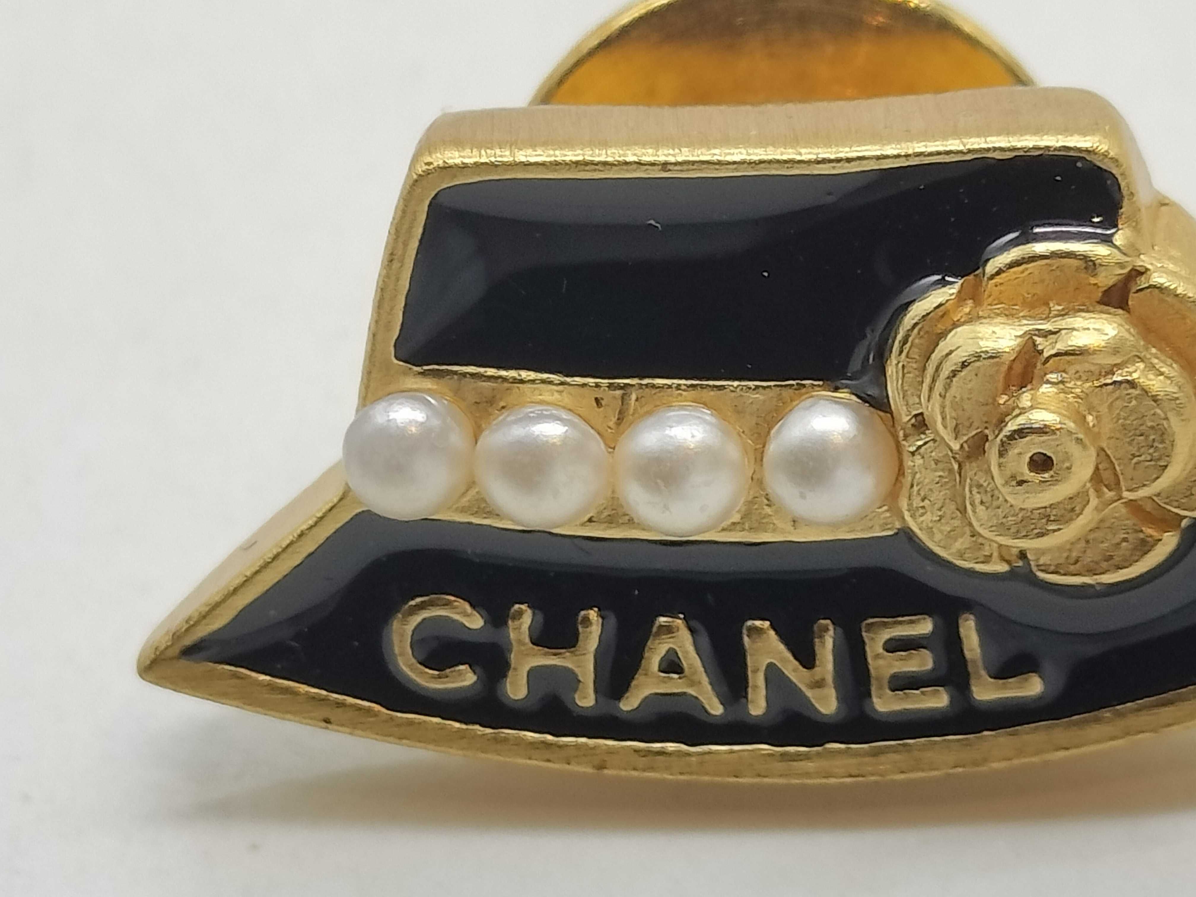 02A Pin Brooch, Hat, Small Brooch — view 2