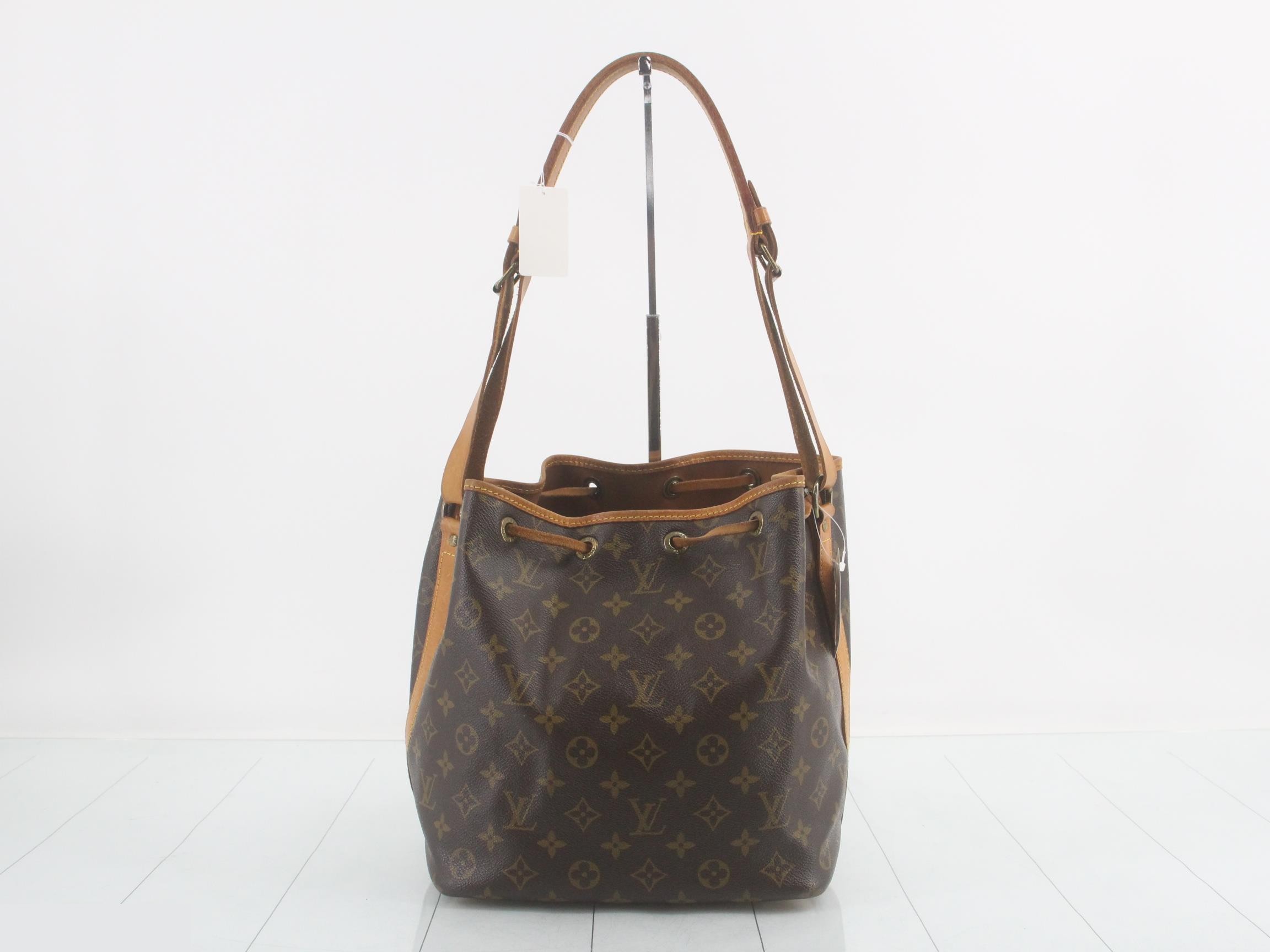 Monogram Petit Noe old model shoulder bag — view 2
