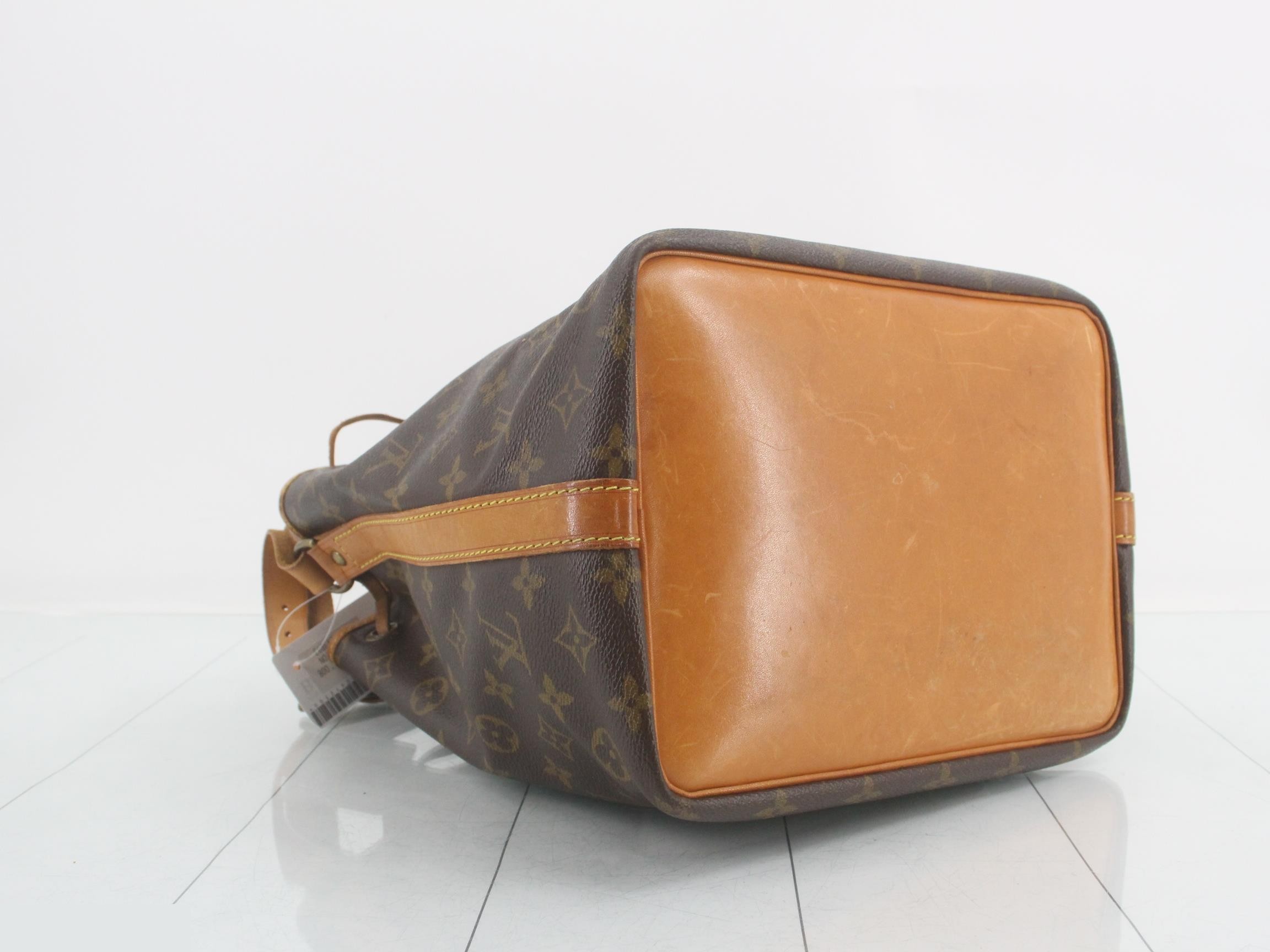 Monogram Petit Noe old model shoulder bag — view 5