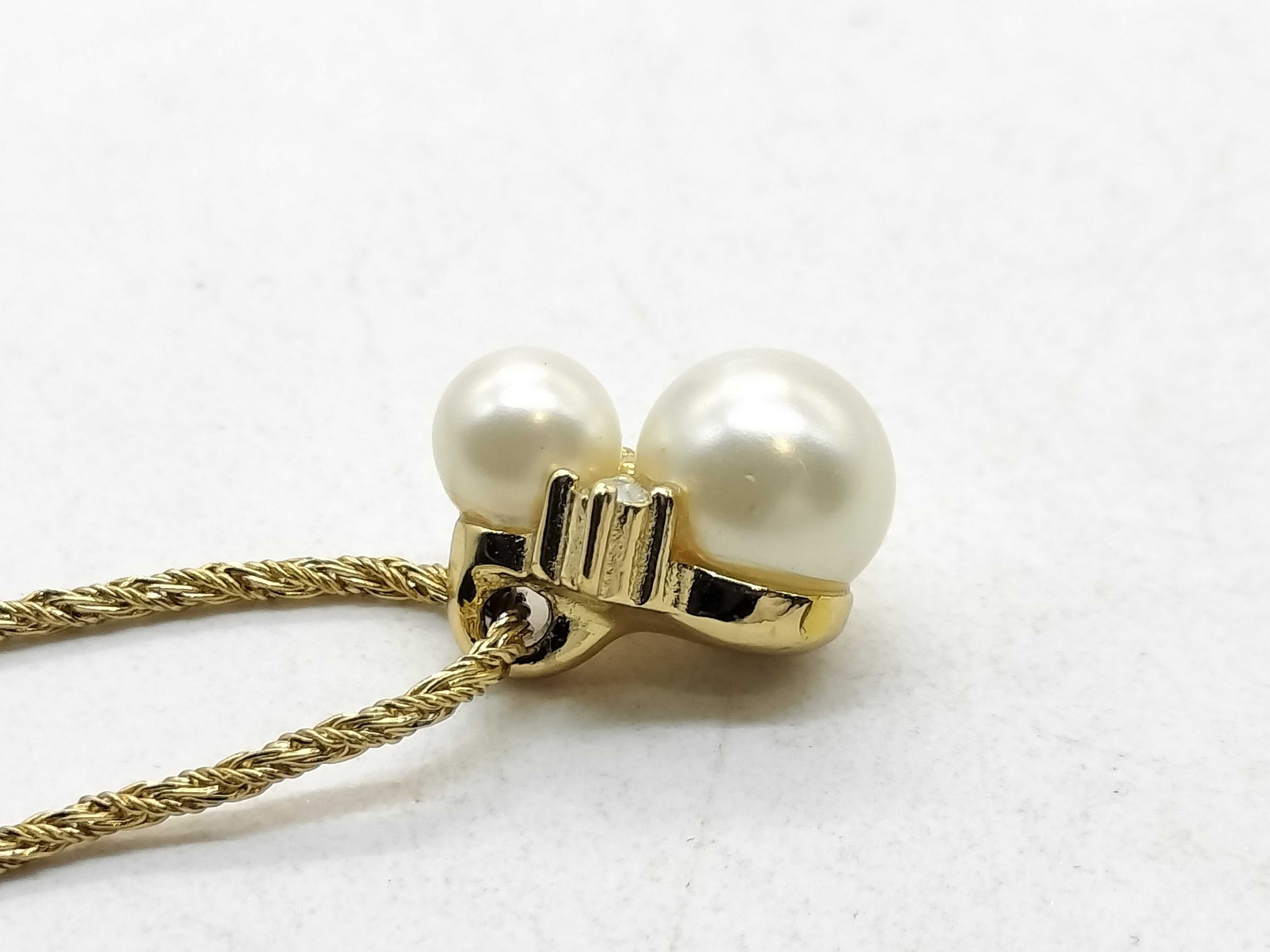 Pearl Necklace/Earrings Necklace — view 5