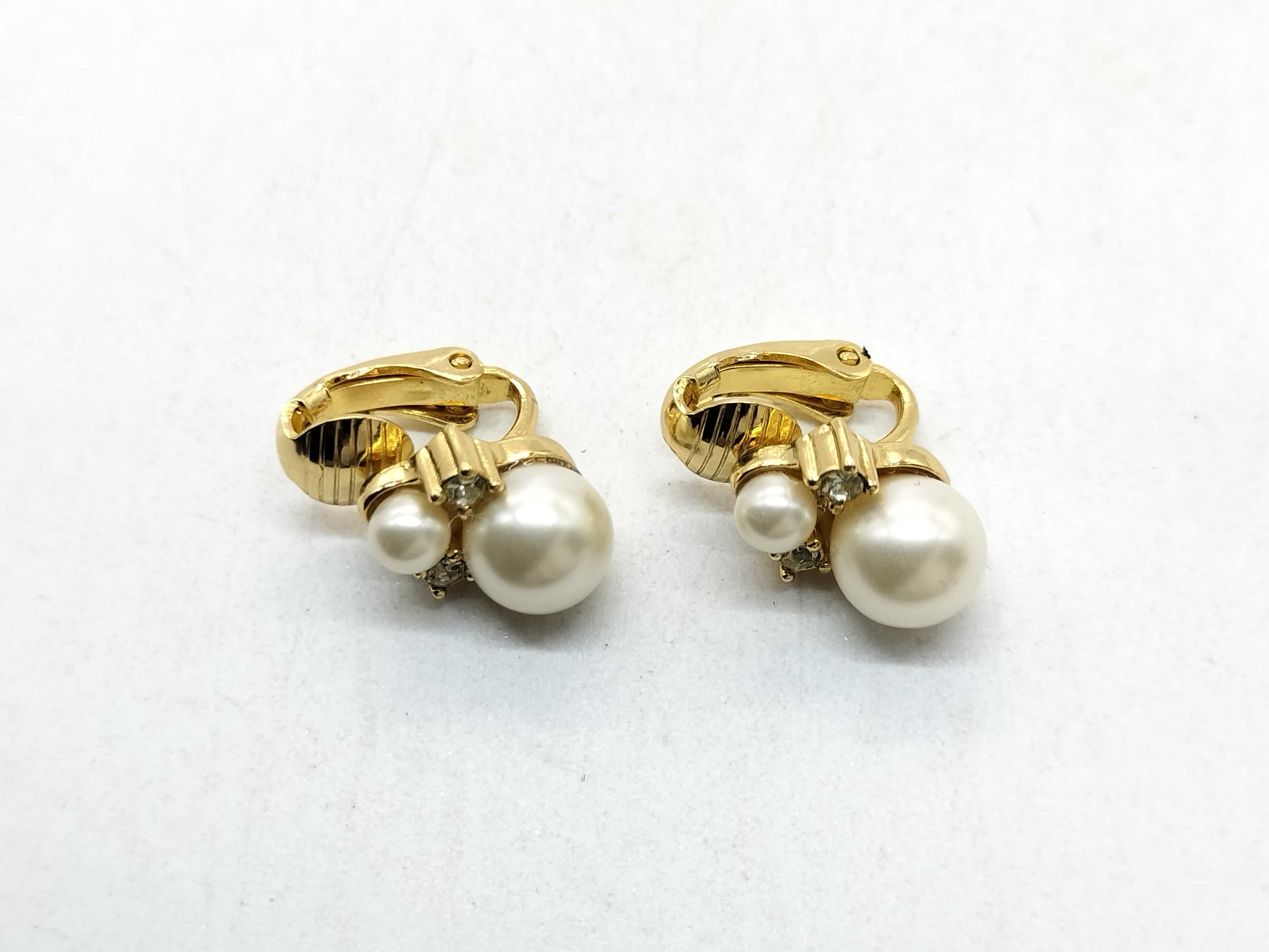 Pearl Necklace/Earrings Necklace — view 8