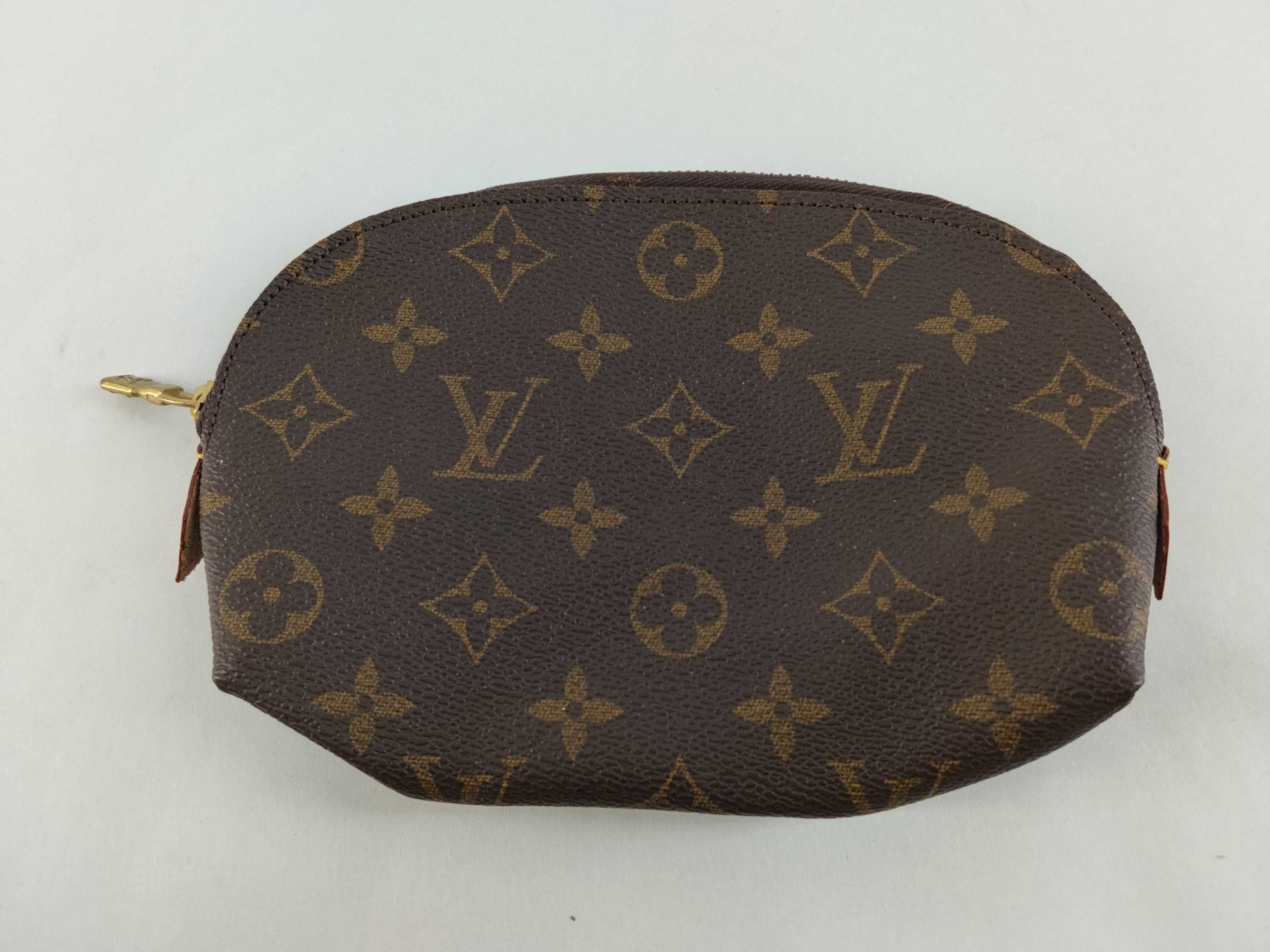 Monogram Louis Vuitton Pochette Cosmetic PM M47515 Pouch