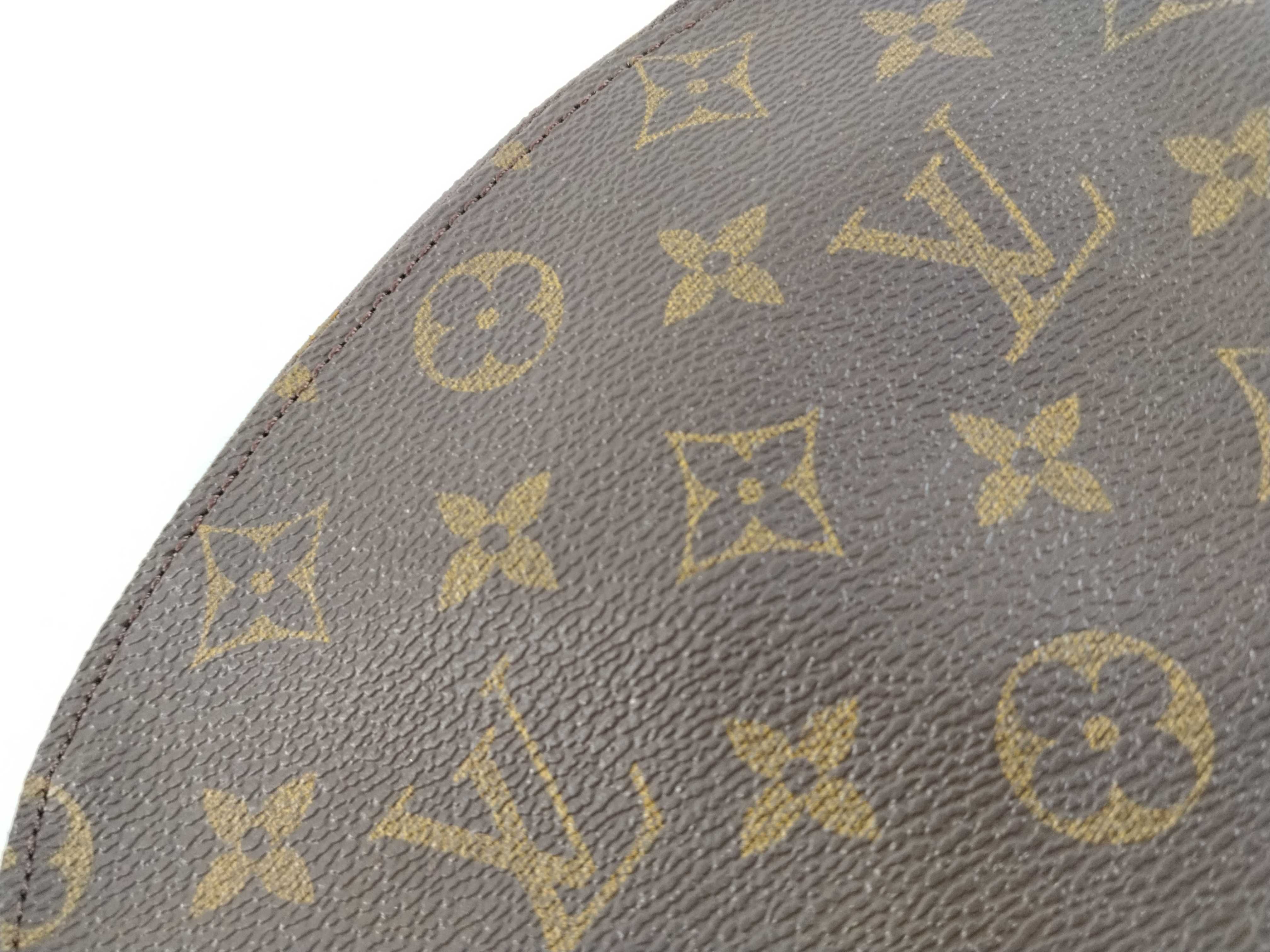 Monogram Louis Vuitton Pochette Cosmetic PM M47515 Pouch — view 11