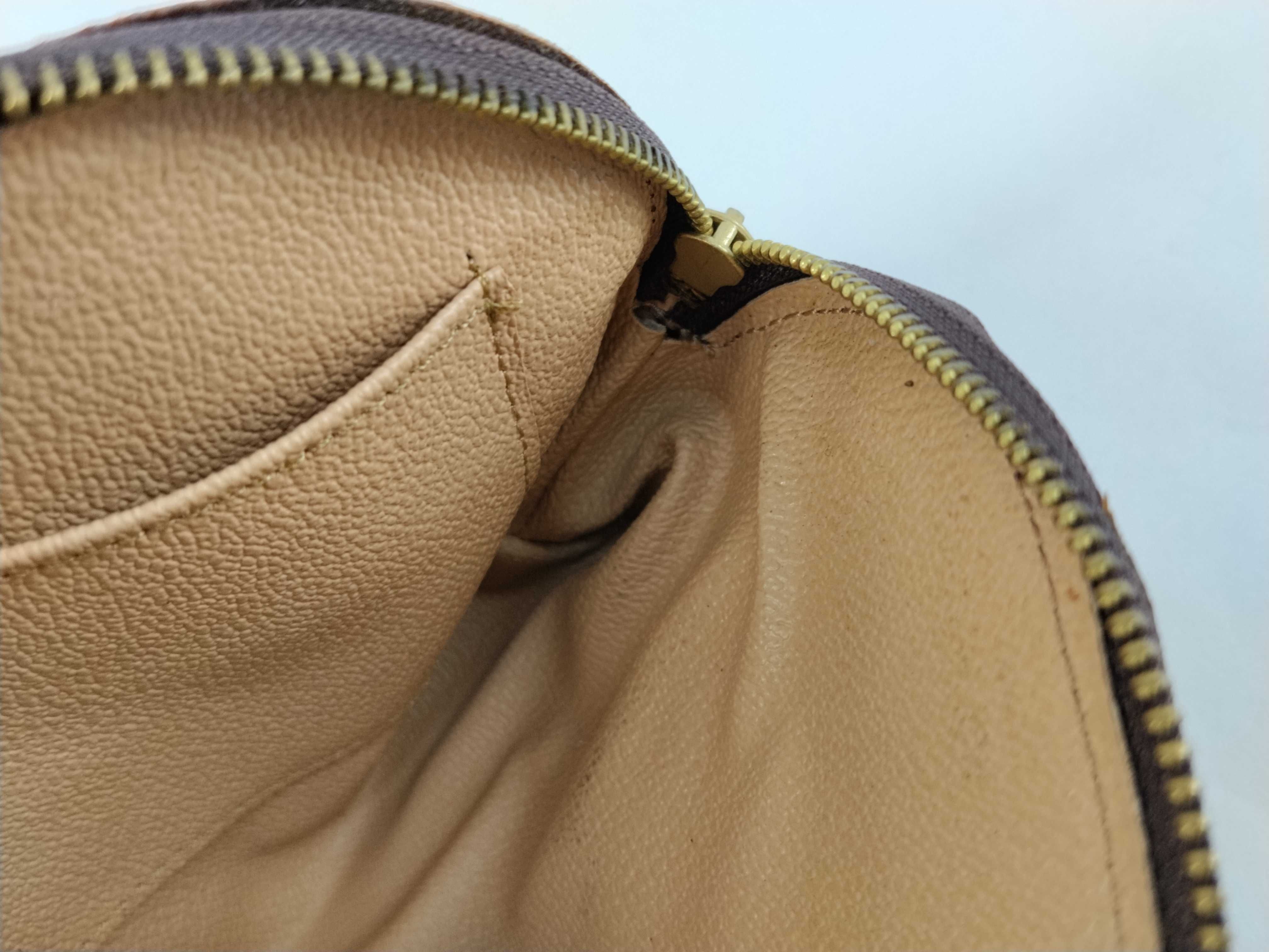 Monogram Louis Vuitton Pochette Cosmetic PM M47515 Pouch — view 7