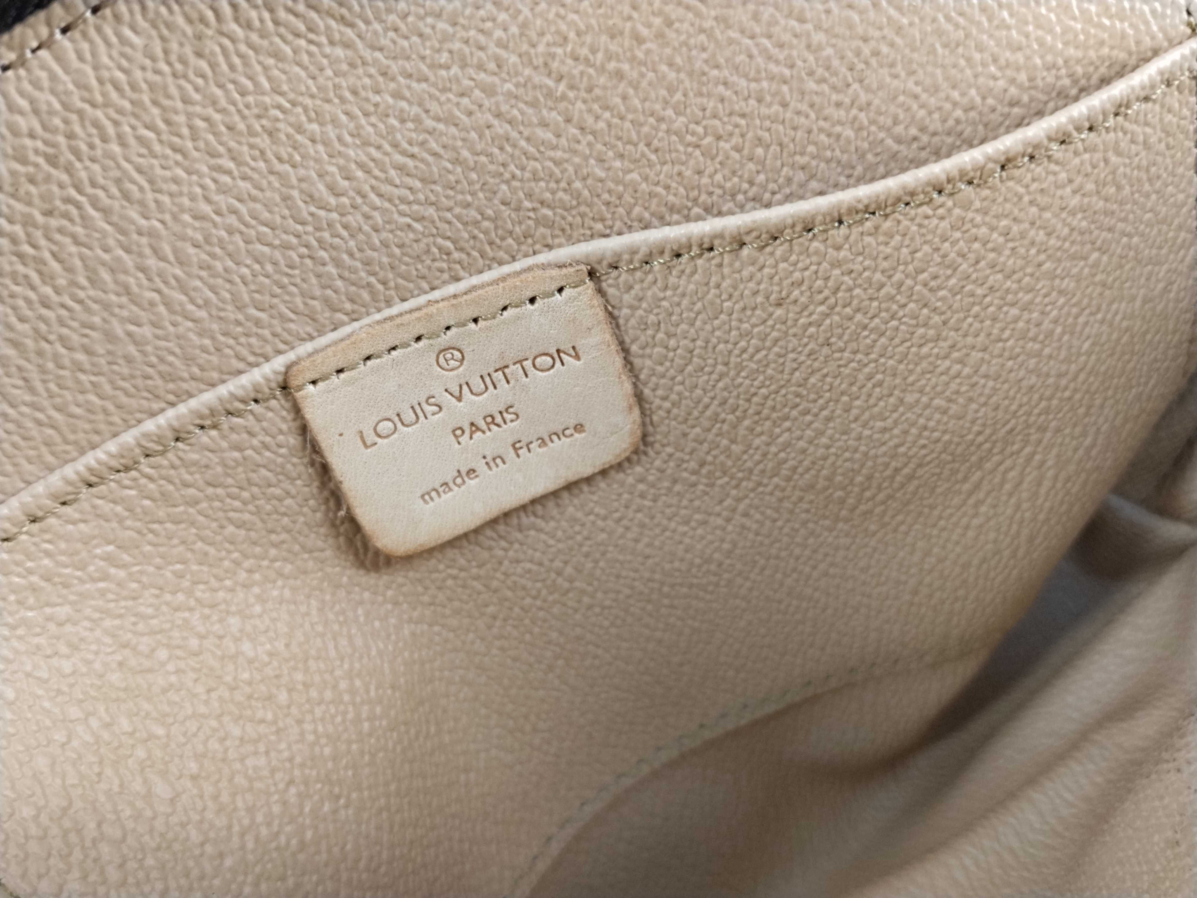 Monogram Louis Vuitton Pochette Cosmetic PM M47515 Pouch — view 8