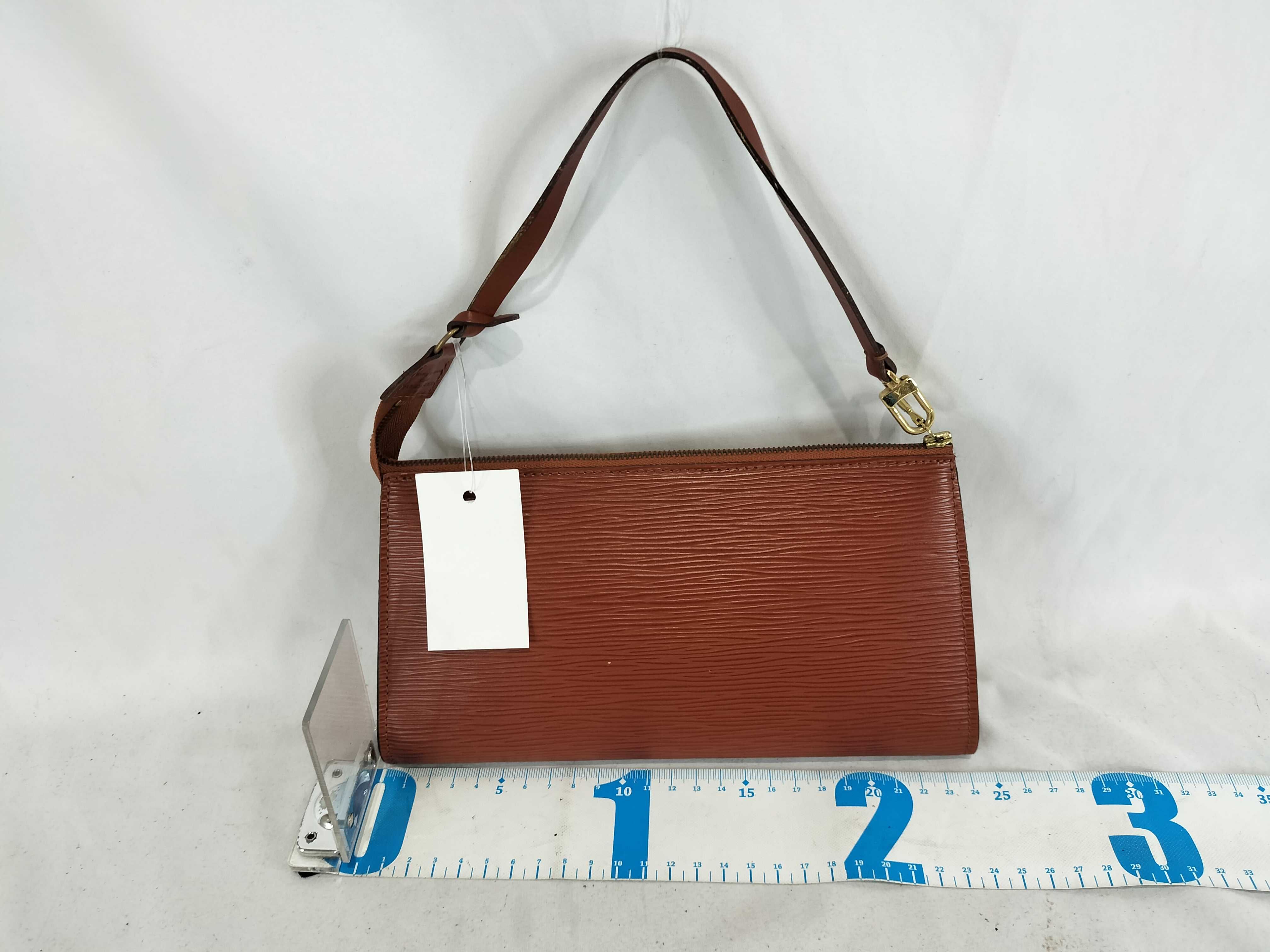 Epi Pochette Accessoires Pouch — view 3