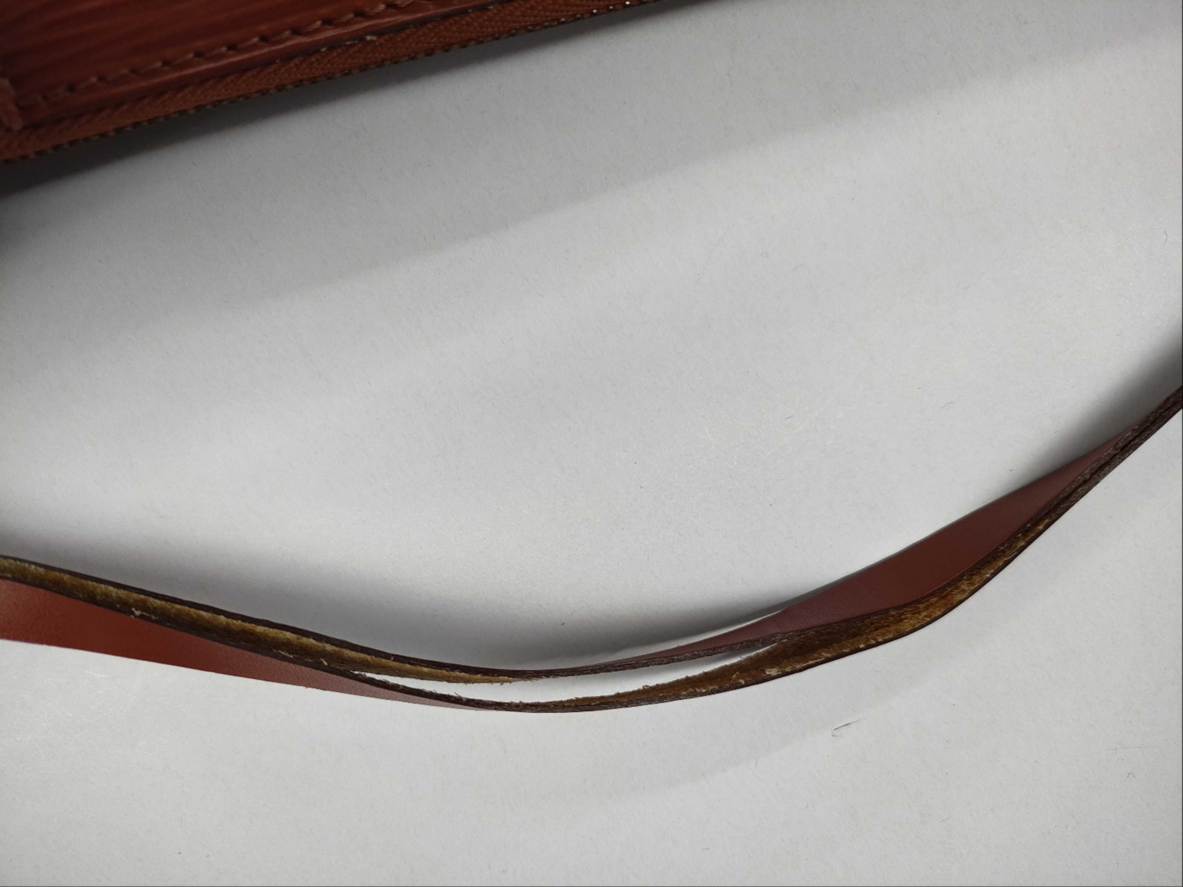 Epi Pochette Accessoires Pouch — view 5