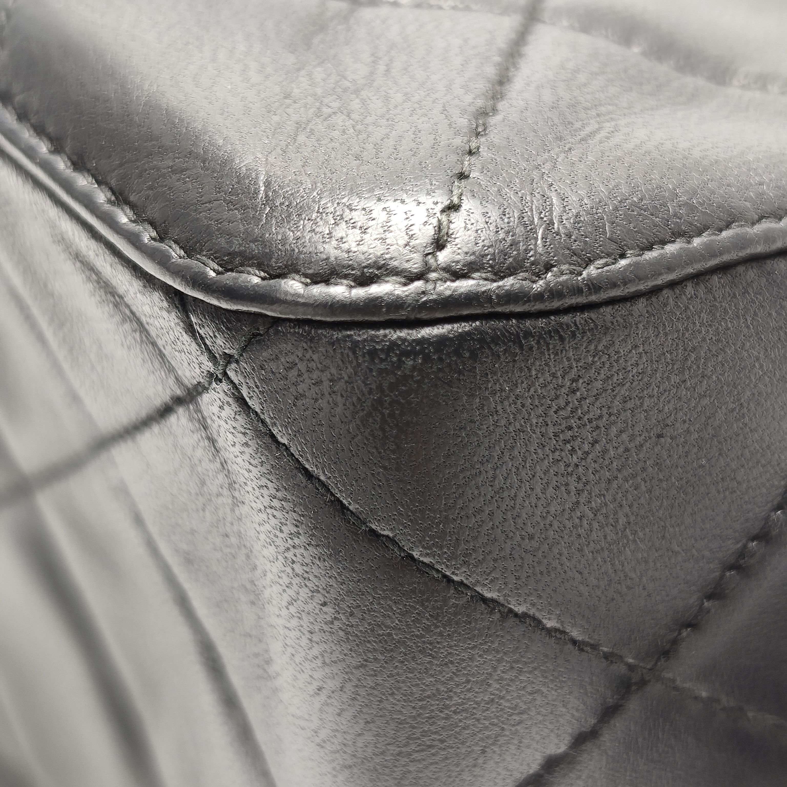 【*Shipped from: China*】CHANEL Lambskin Shoulder Bag 4227632 — view 11