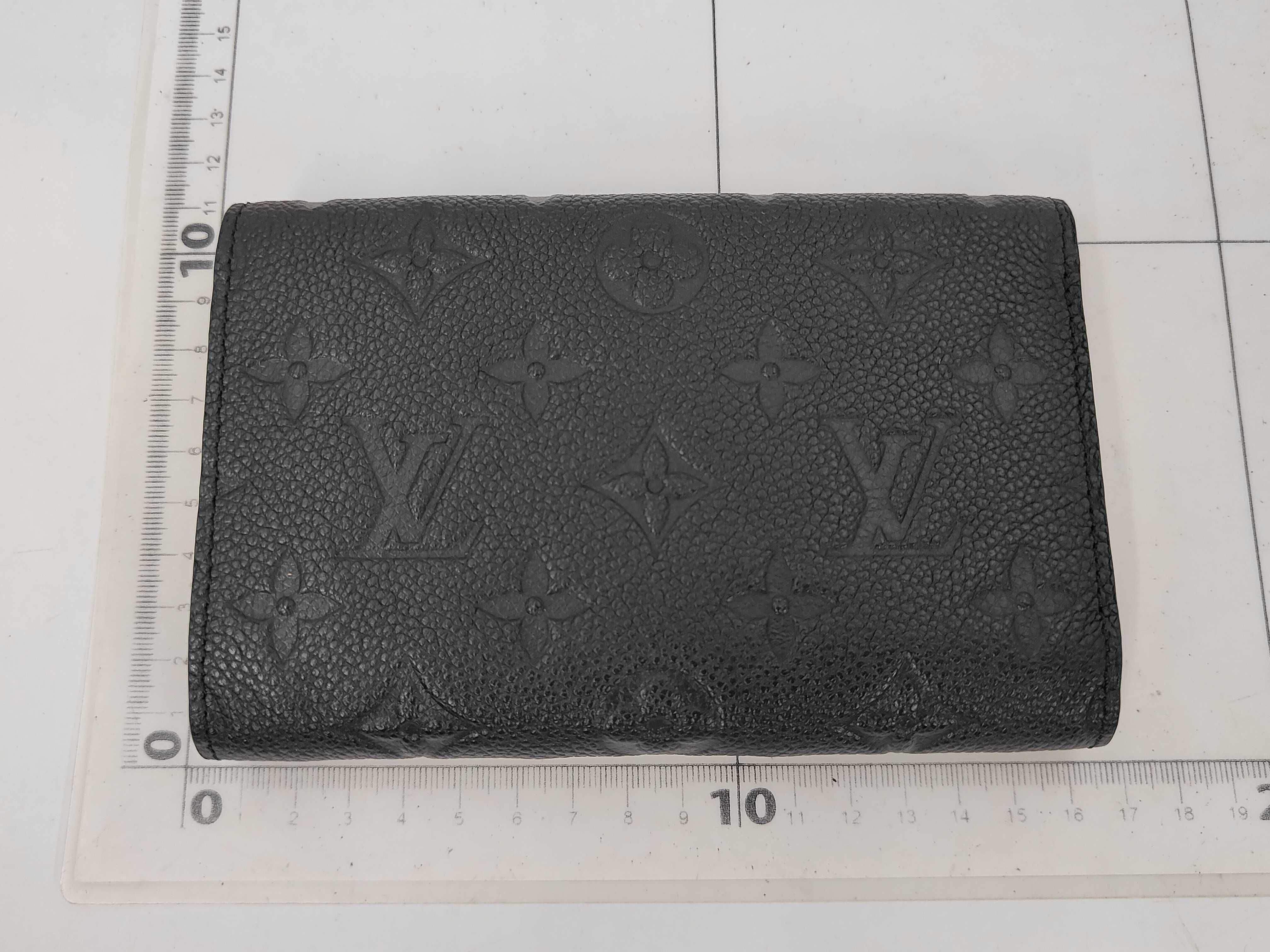 Wallet, Medium Wallet, Empreinte Tri-fold Wallet — view 2