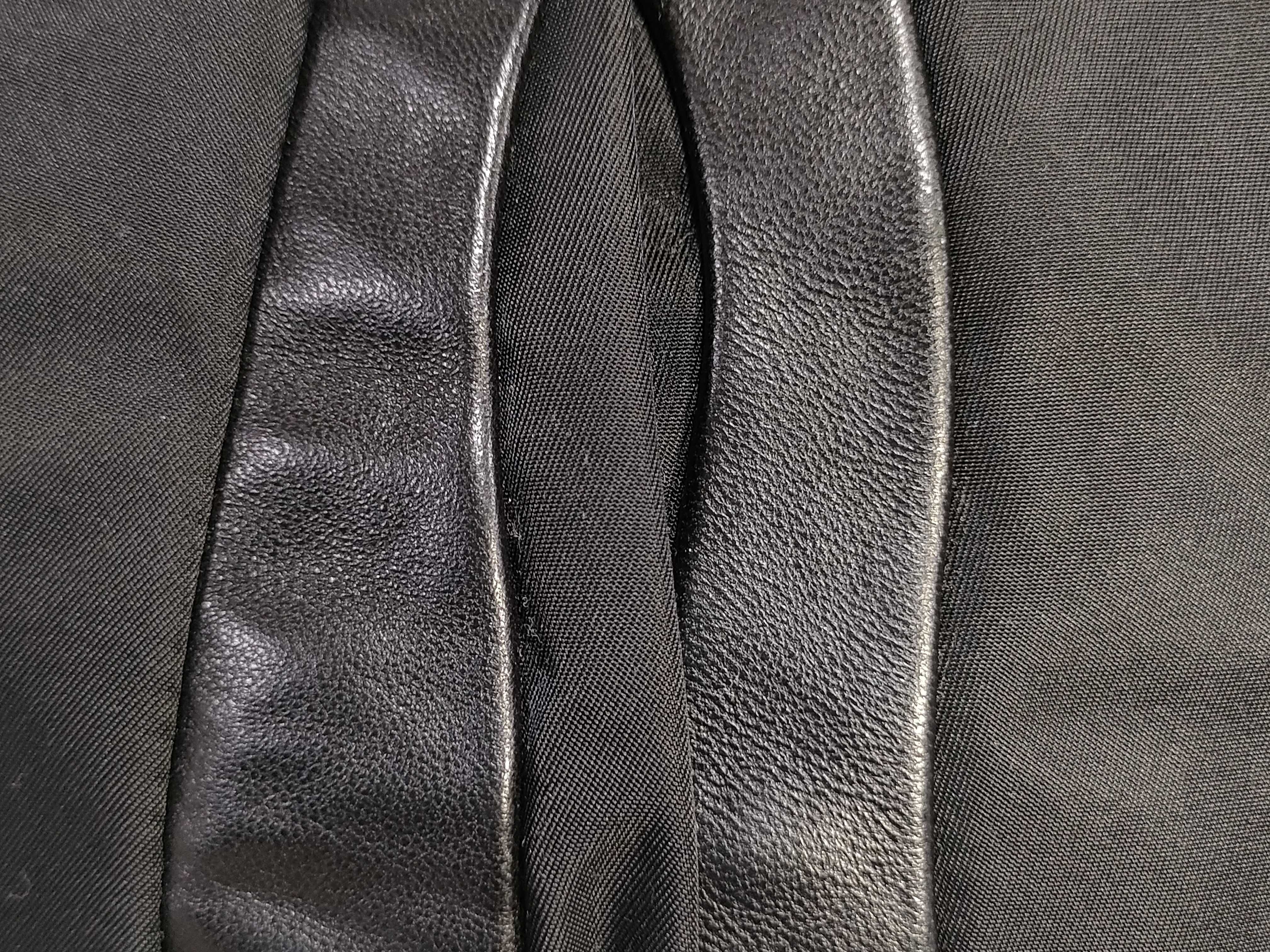 Crimson One Shoulder Bag — view 9