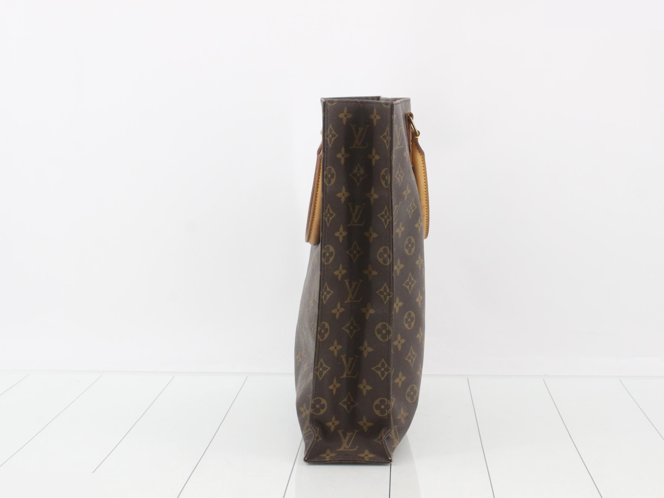 M51140 Monogram Sac Plat — view 4