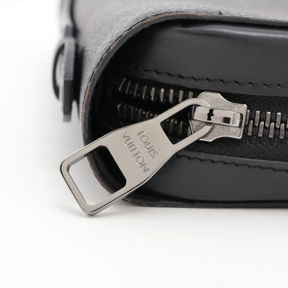 Monogram Eclipse Zippy XL M61698 CA0189 Black Round Zip Wallet — view 14