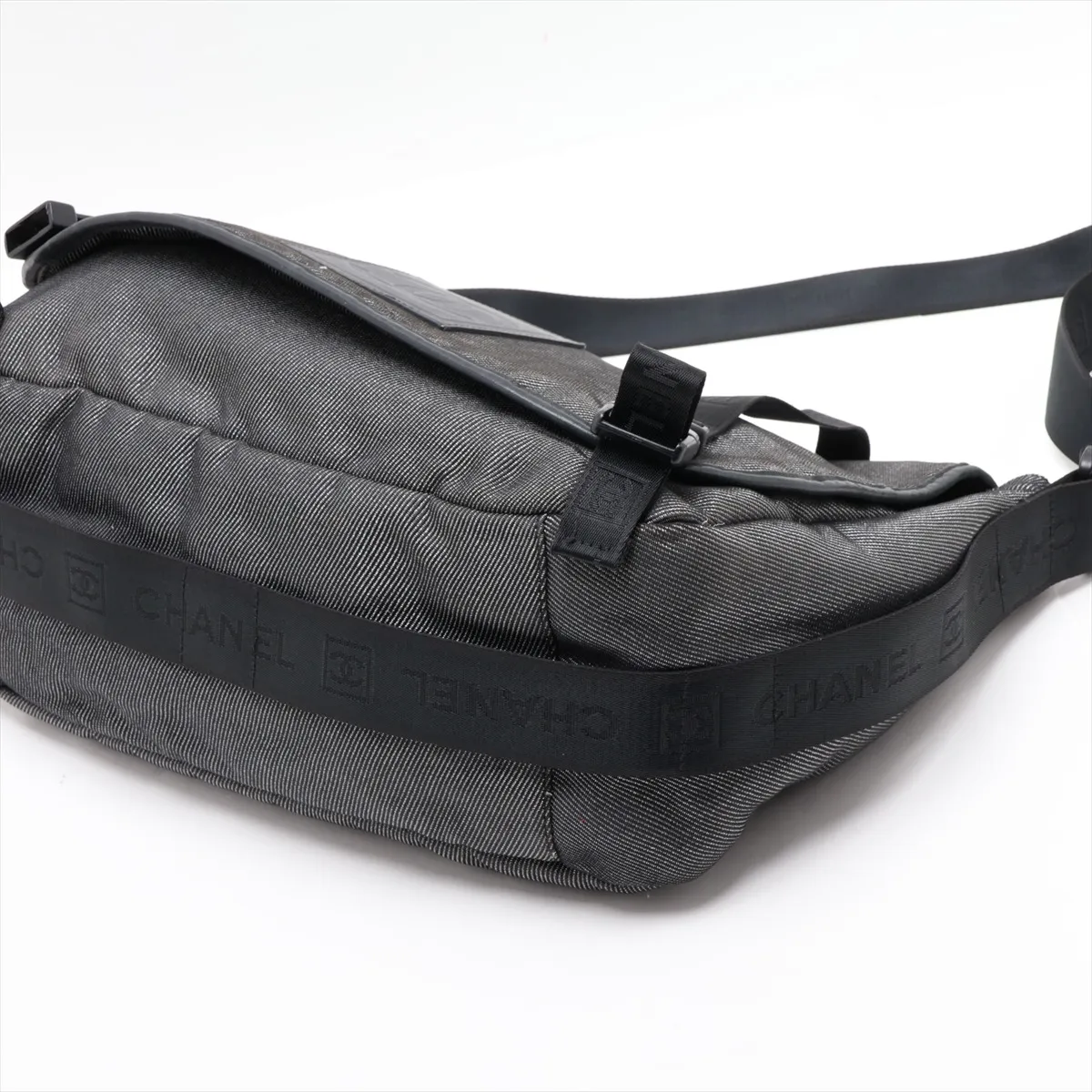 Sport Line Canvas Shoulder Bag, Black, Silver Hardware, No Clasp — view 3