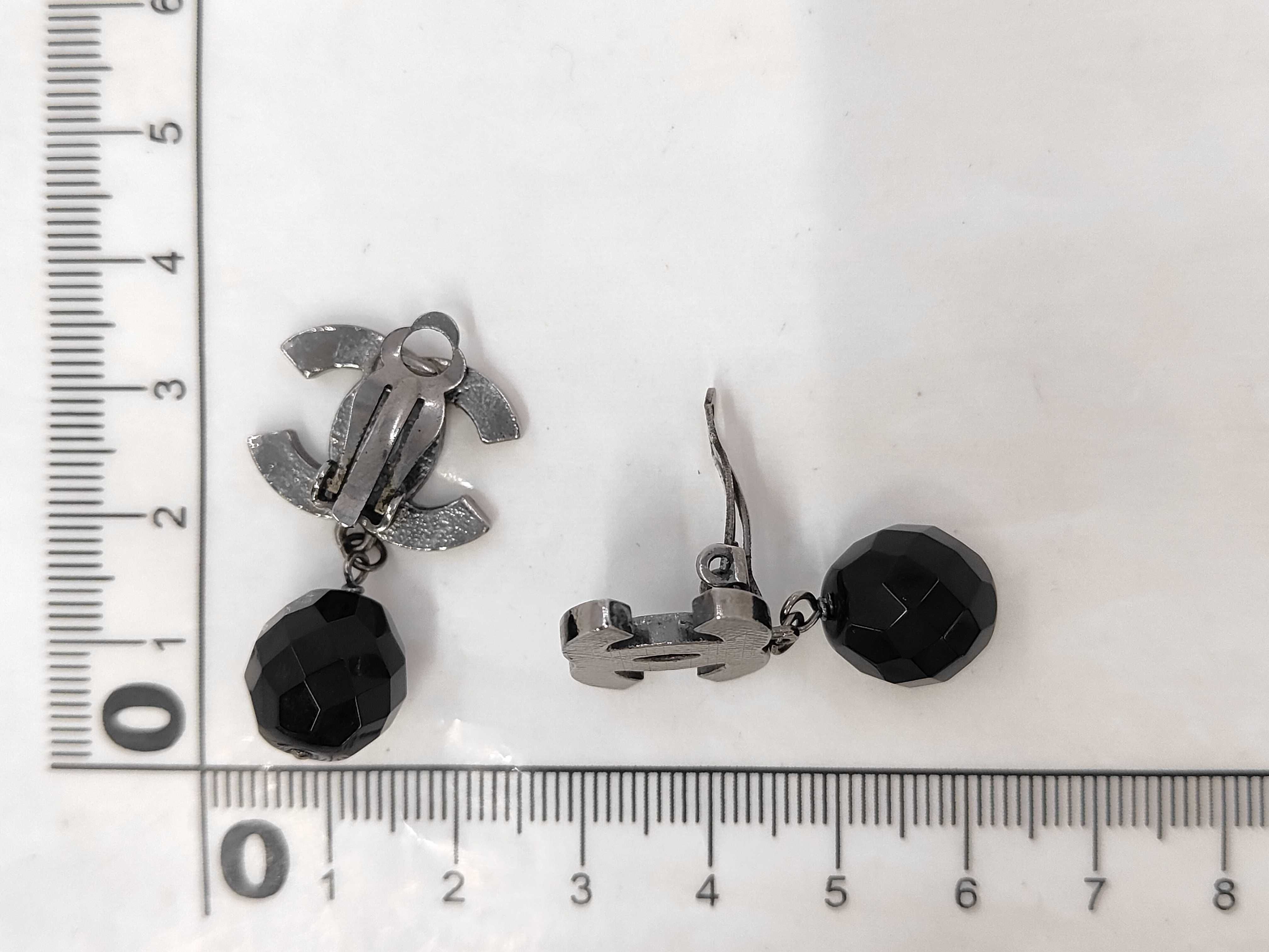 earrings (with comments) — view 5