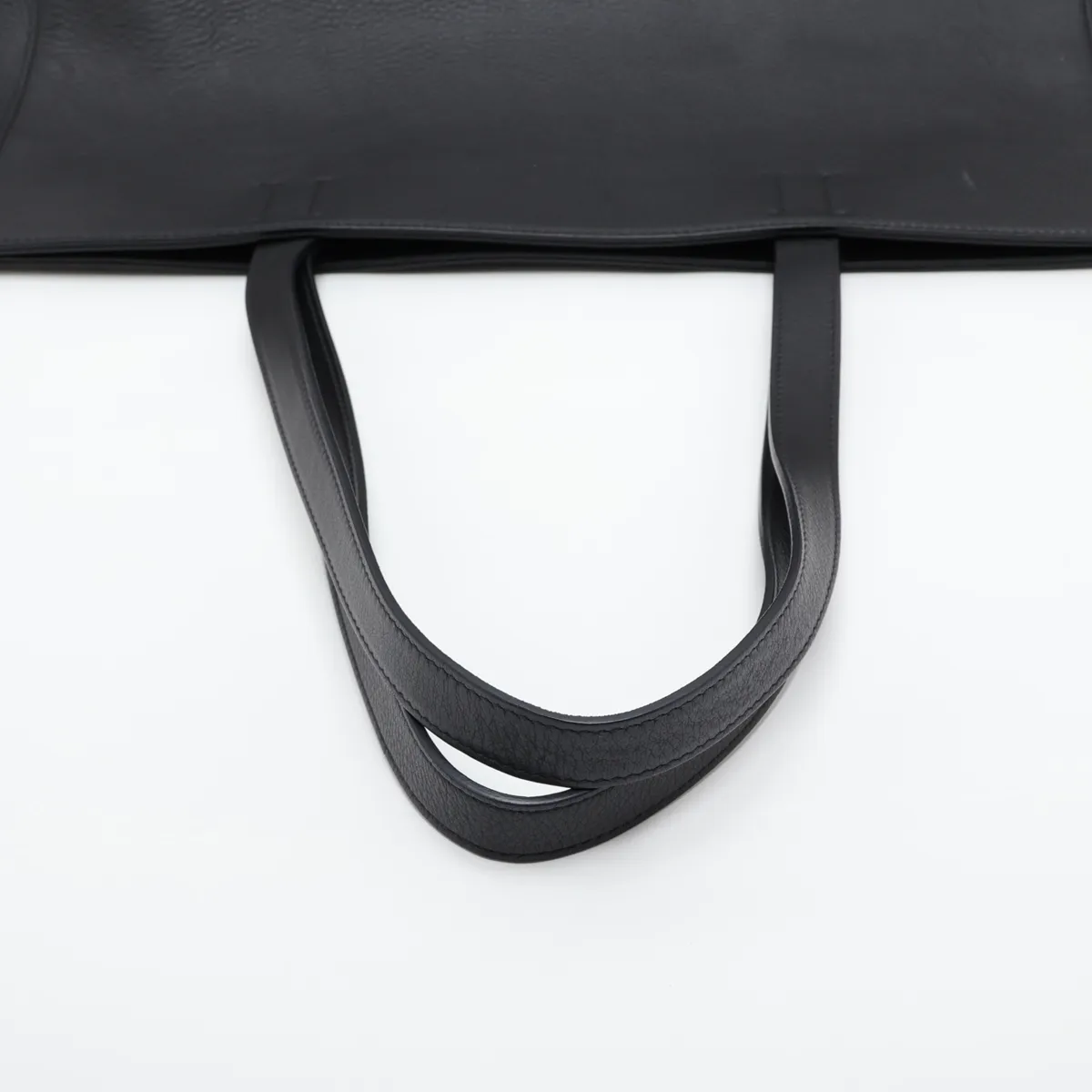 Everyday East West 618284 Leather Tote Bag, Black — view 5