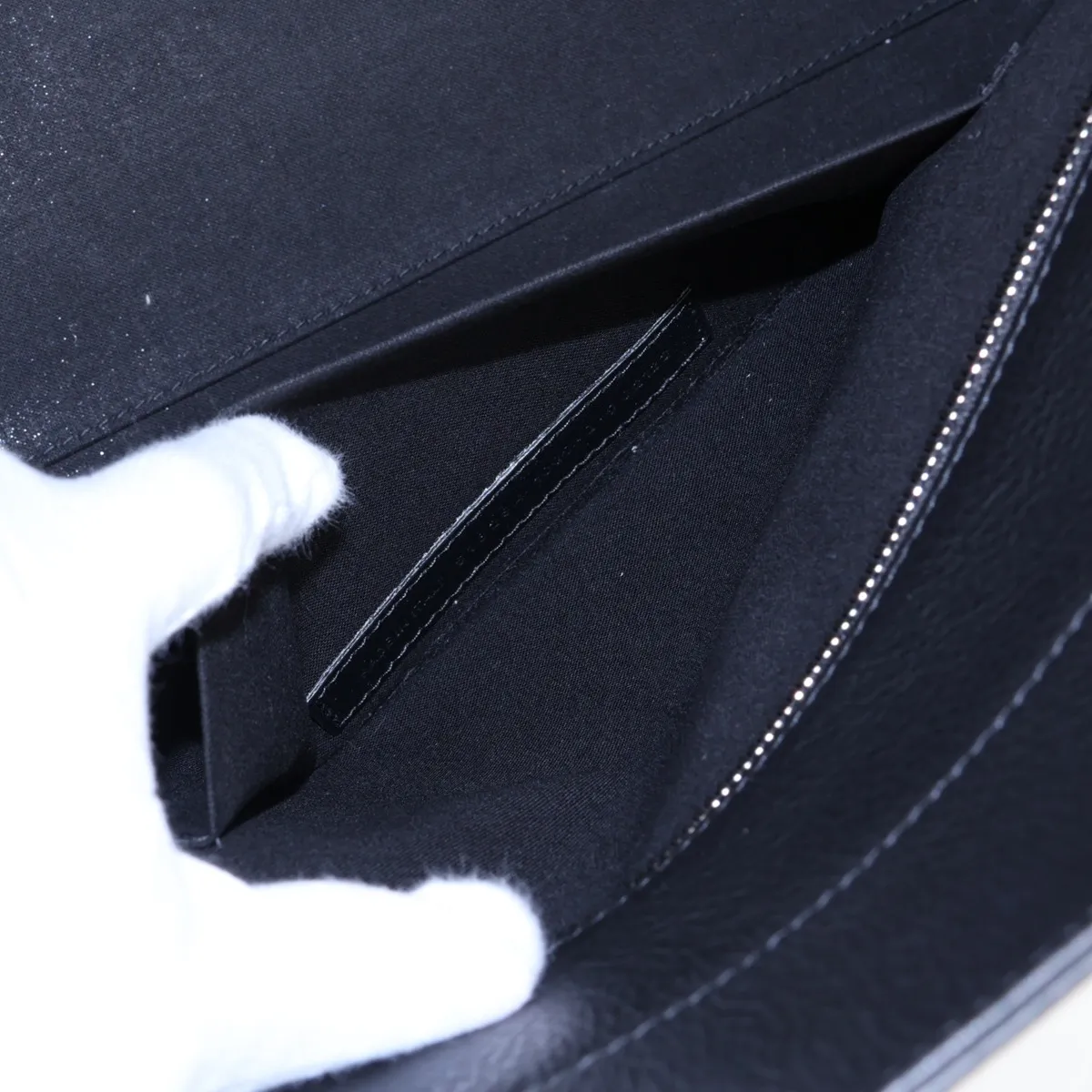 Everyday East West 618284 Leather Tote Bag, Black — view 9