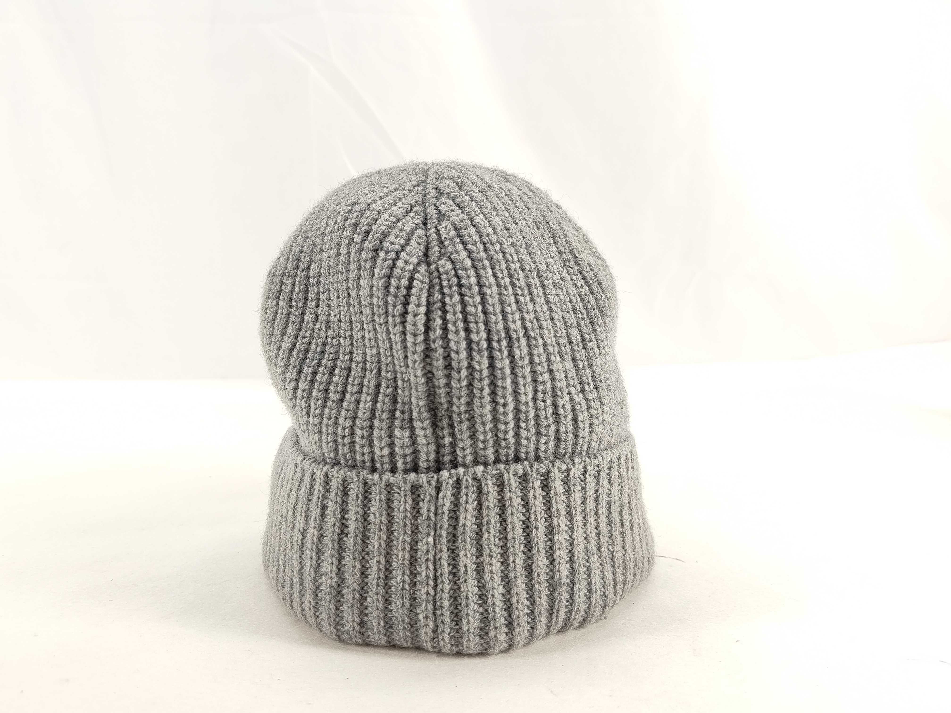 cashmere knit cap, Triomphe design, gray, shopping bag, and other accessories. — view 4