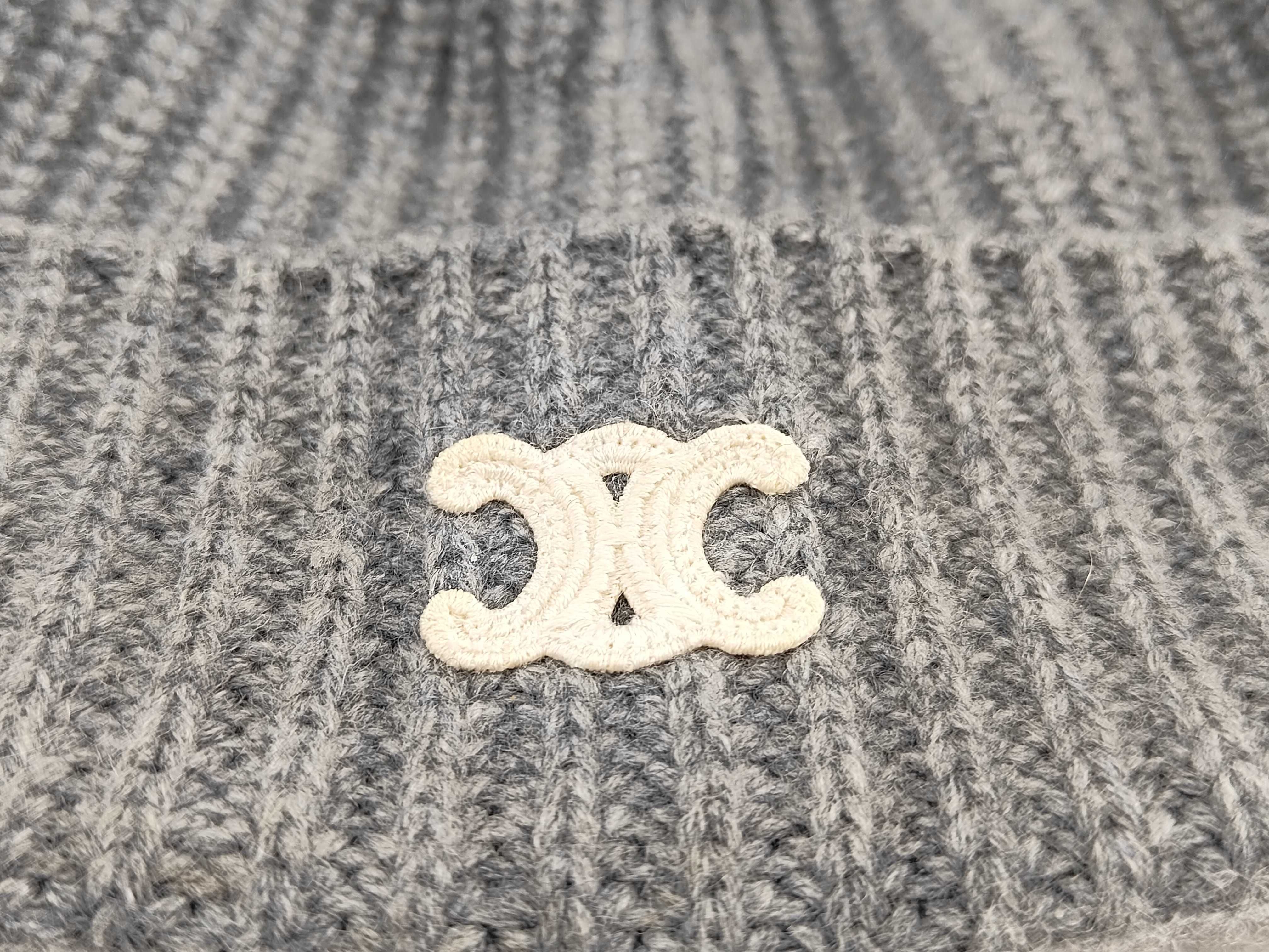 cashmere knit cap, Triomphe design, gray, shopping bag, and other accessories. — view 6