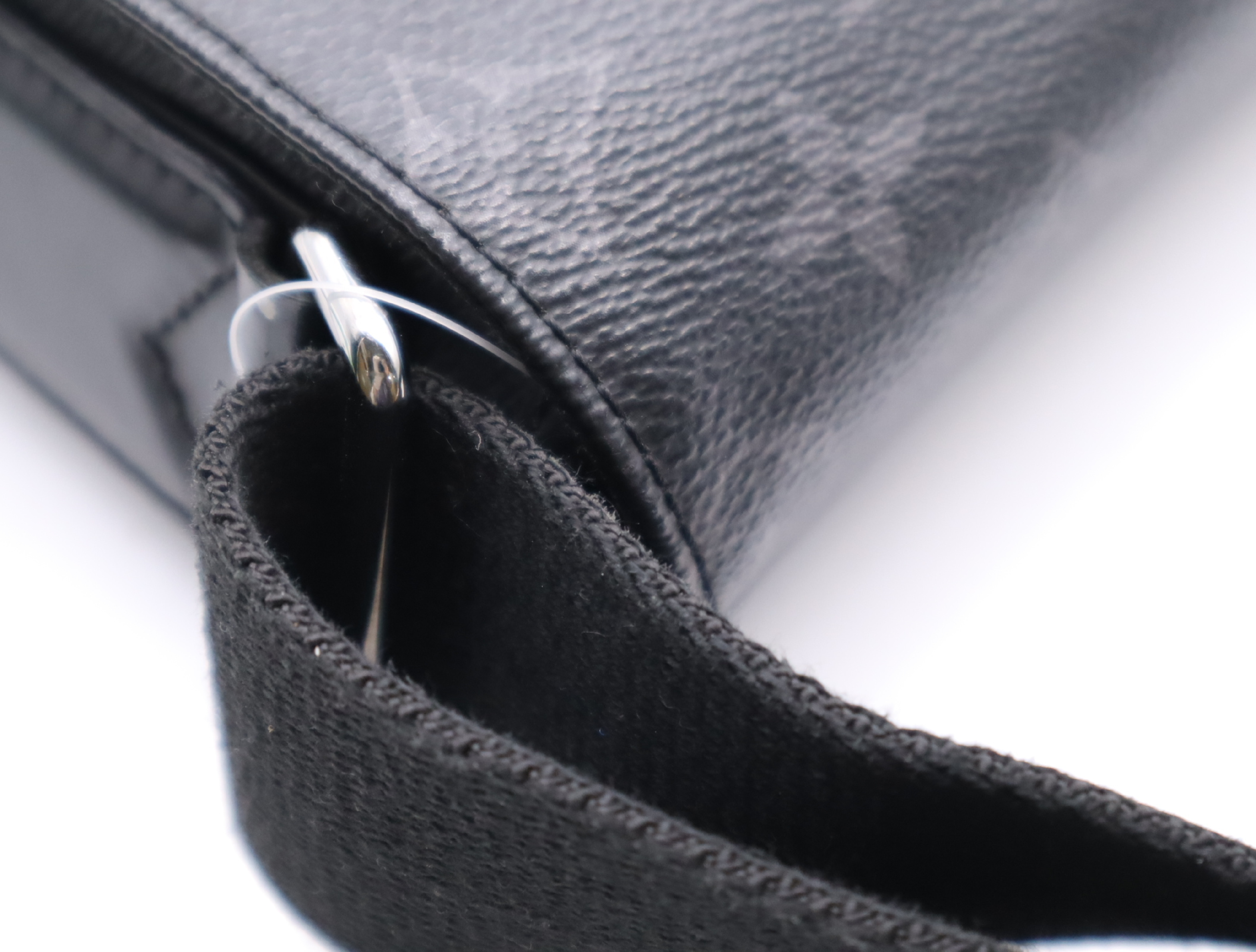 M44000 Eclipse District PM NM Shoulder Bag — view 8