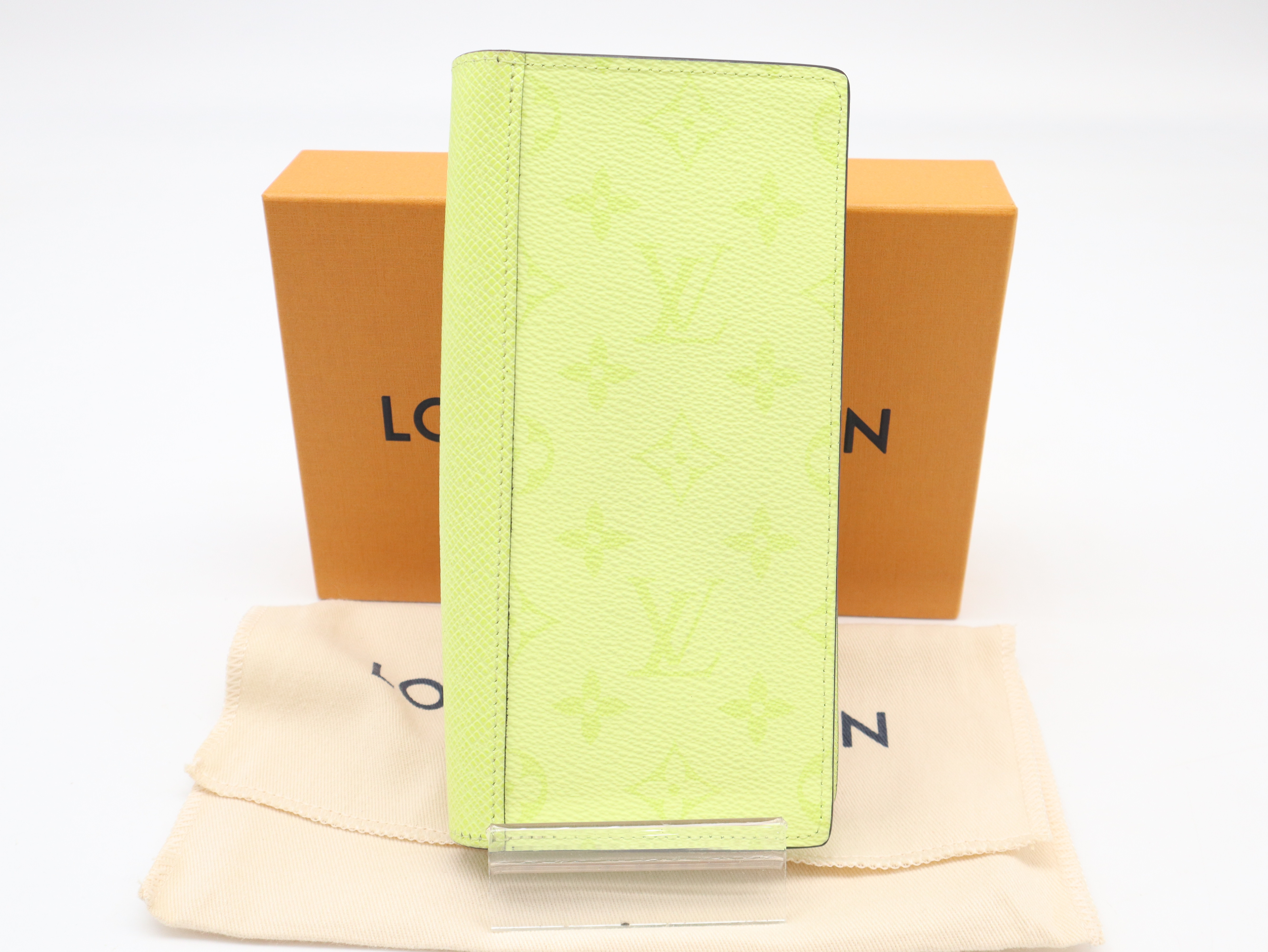 M14131 Taigarama Portefeuille Brazza Yellow Wallet with Box and Dust Bag, RFID ID Tested.