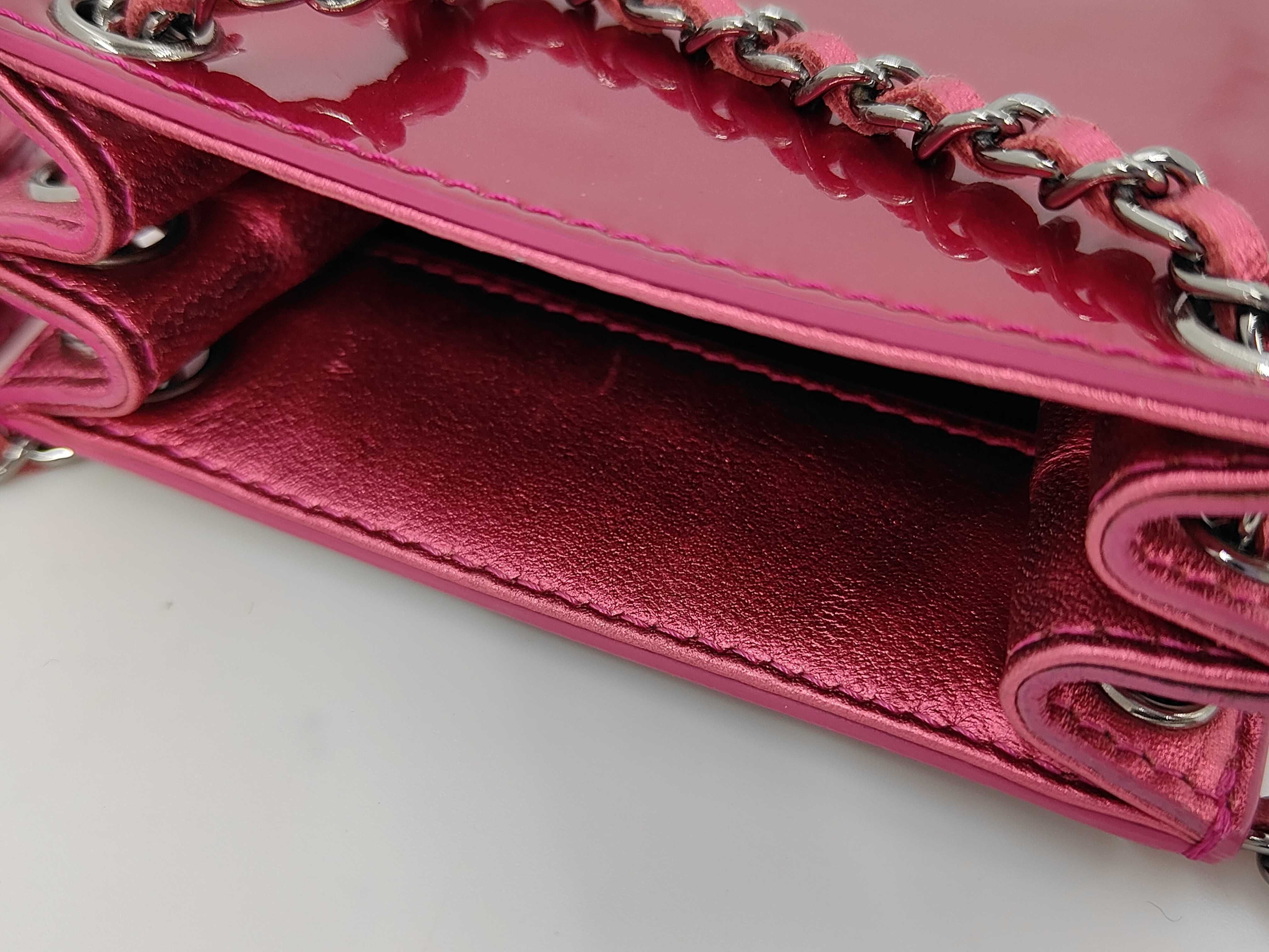 Chain Shoulder Bag — view 12