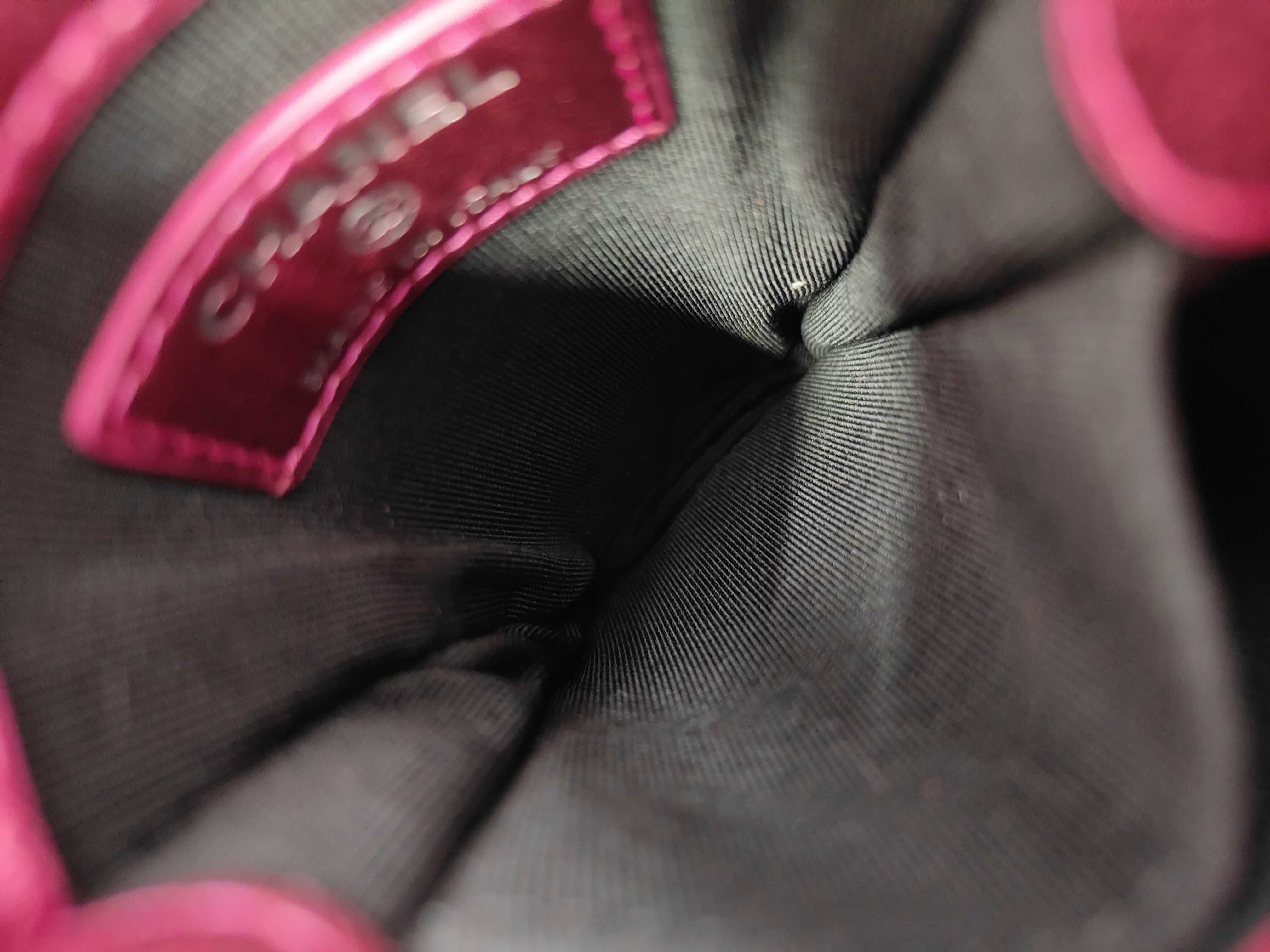 Chain Shoulder Bag — view 8