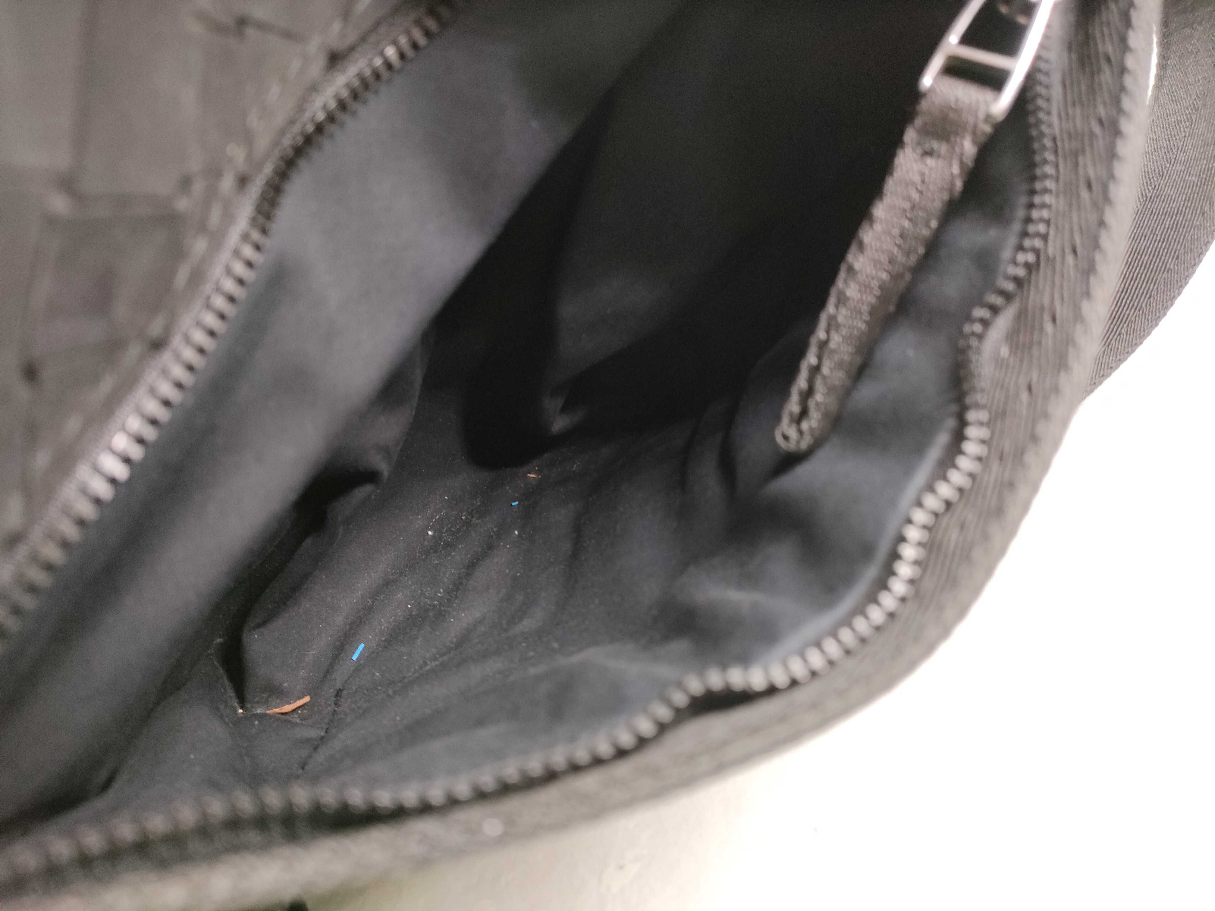 Intrecciato Rubber Buffa Black Messenger Bag Shoulder Bag — view 13