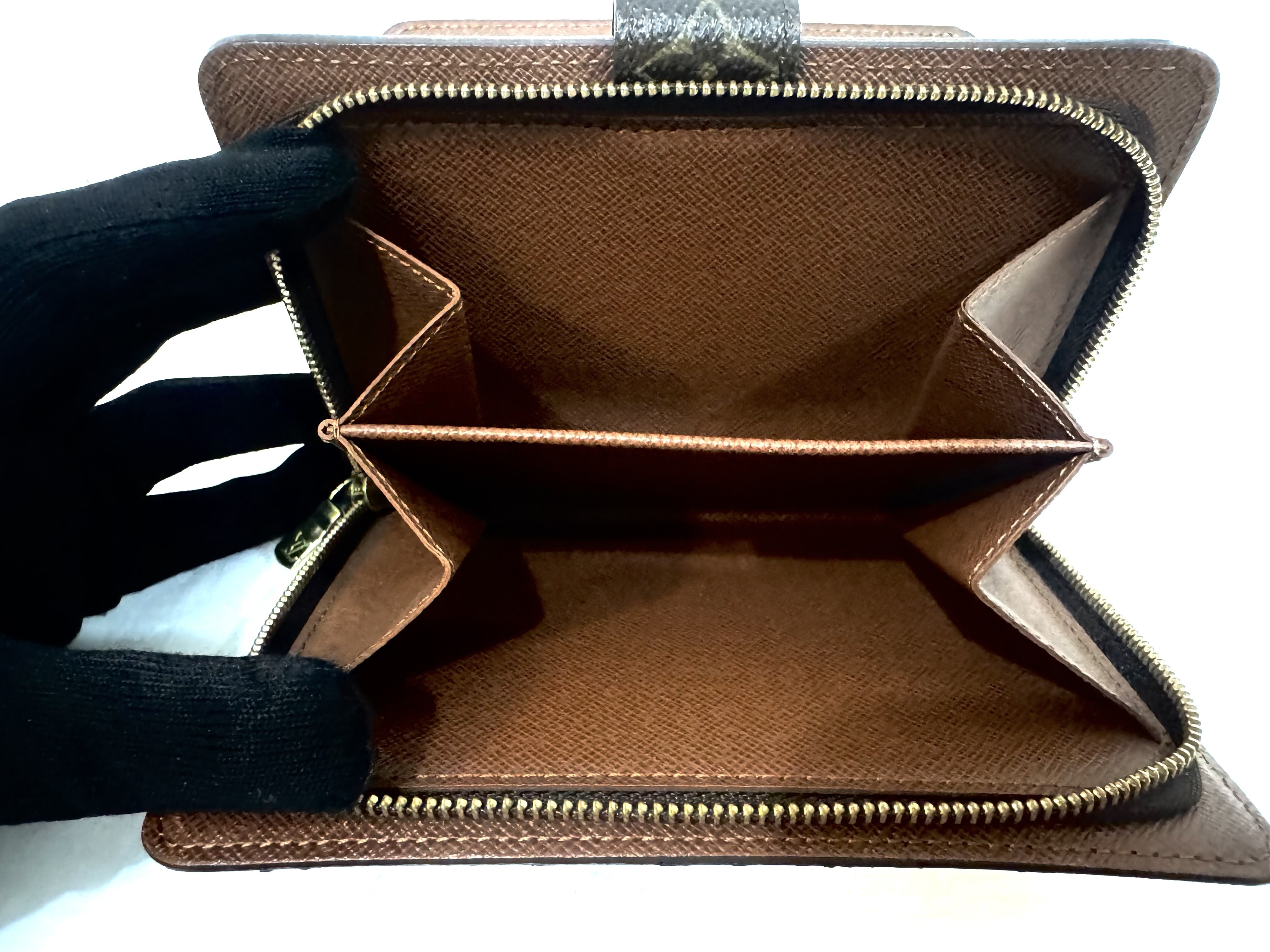 Monogram M61207 Porte Papier Zip Wallet — view 14