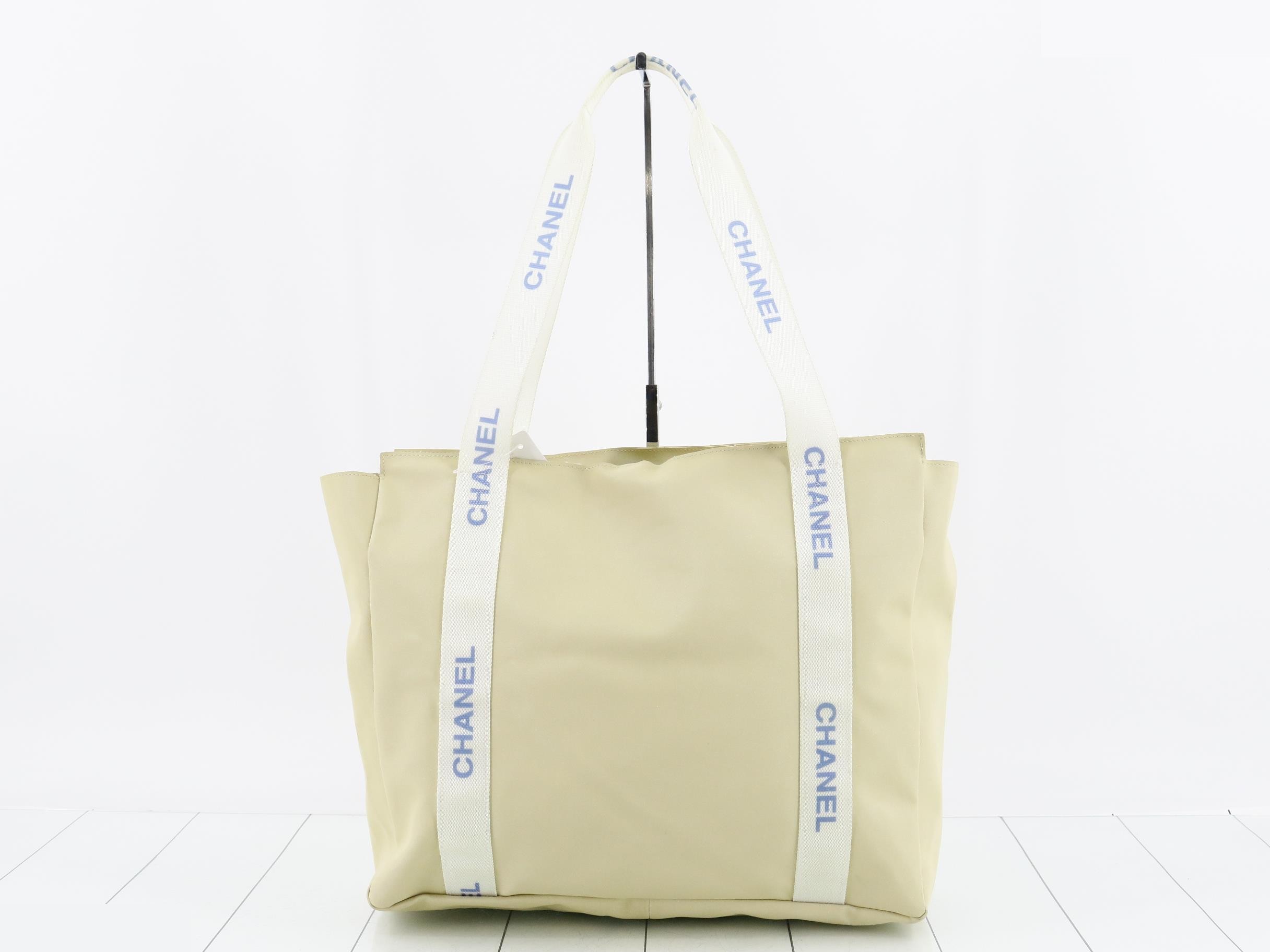 Sports Line Tote Bag — view 2