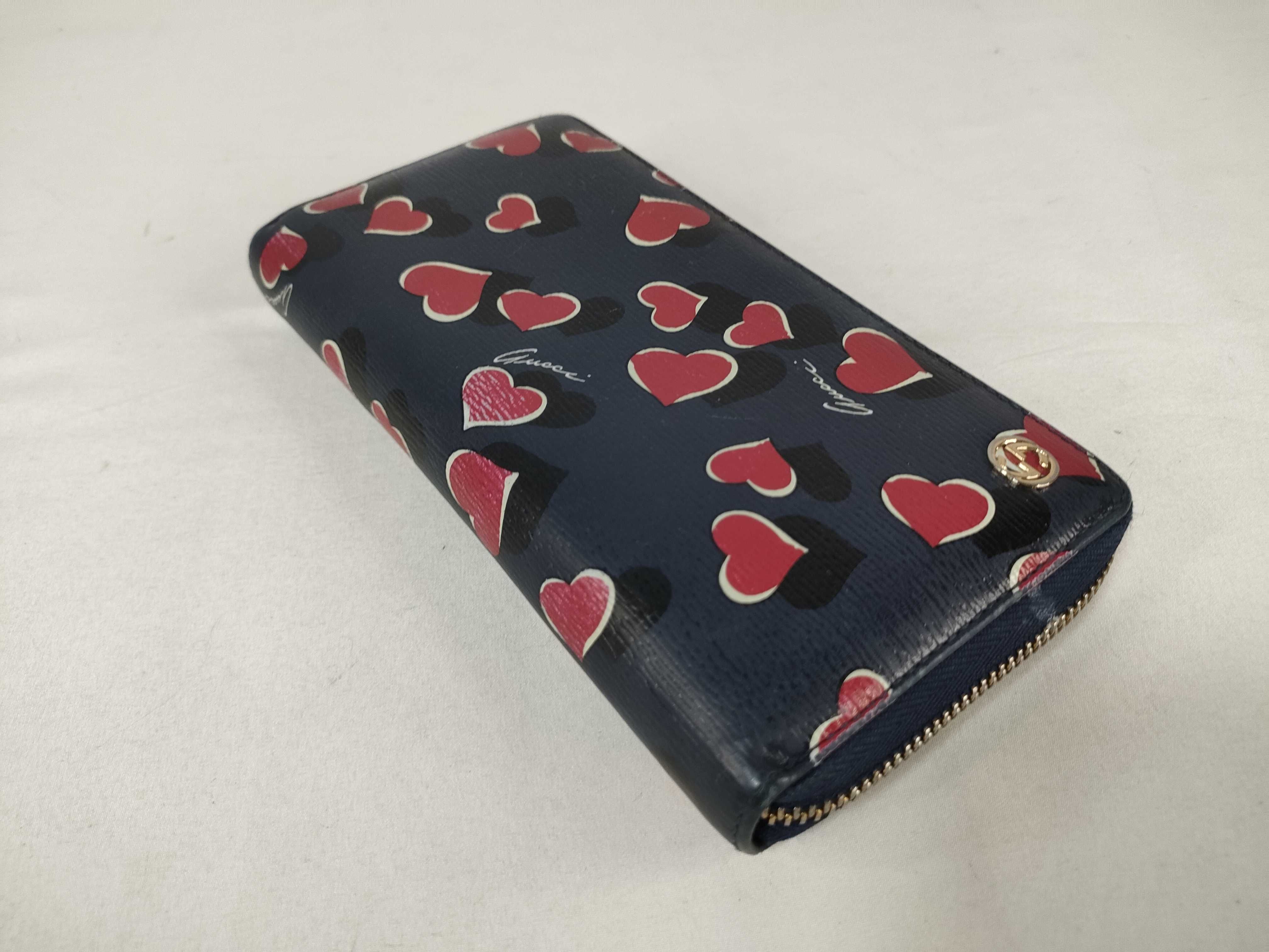 Heart Round Zip Long Wallet 309705 Wallet — view 4