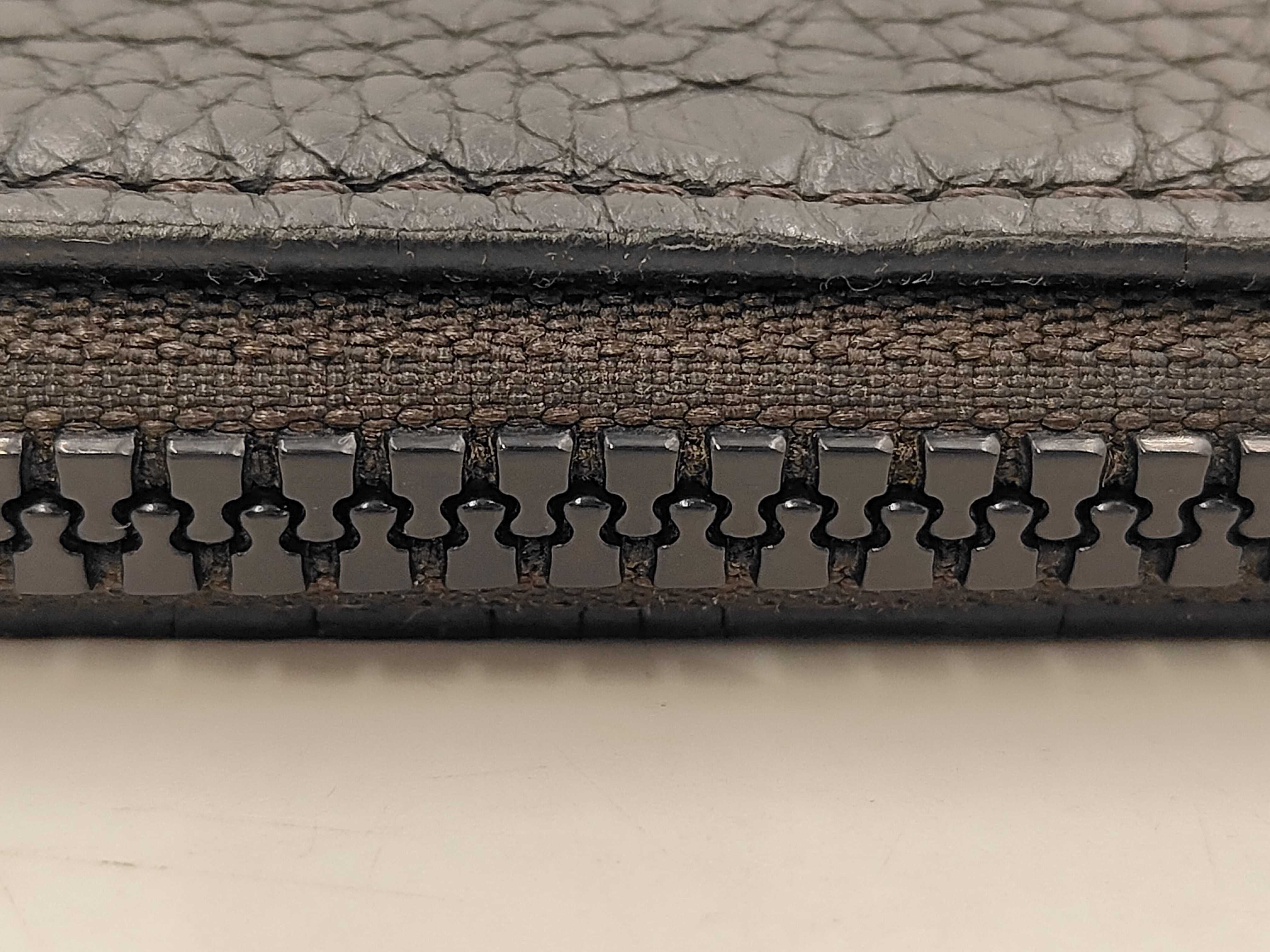 Taurillon Pochette A4 M67461 Bag — view 6