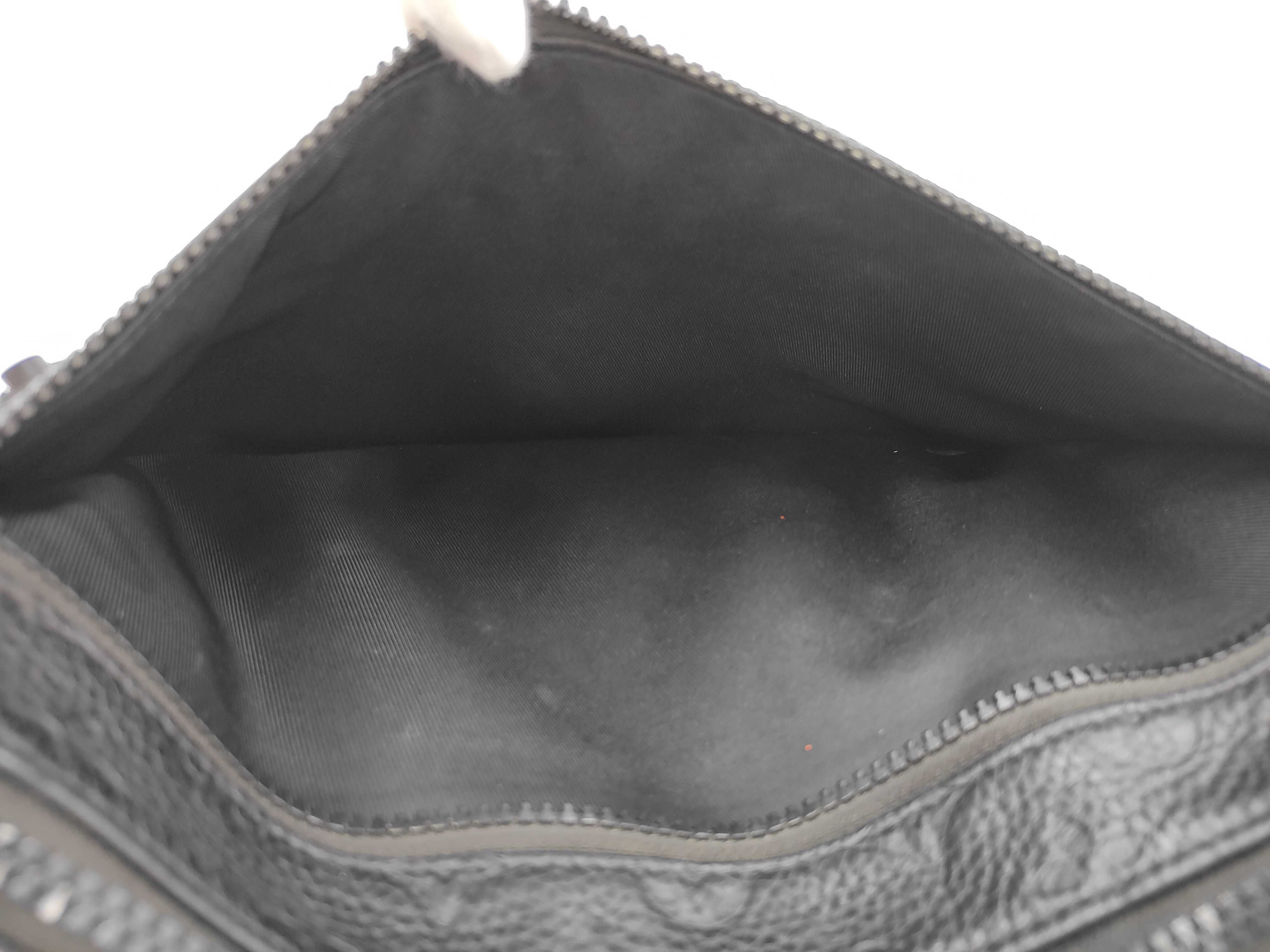 Taurillon Pochette A4 M67461 Bag — view 8