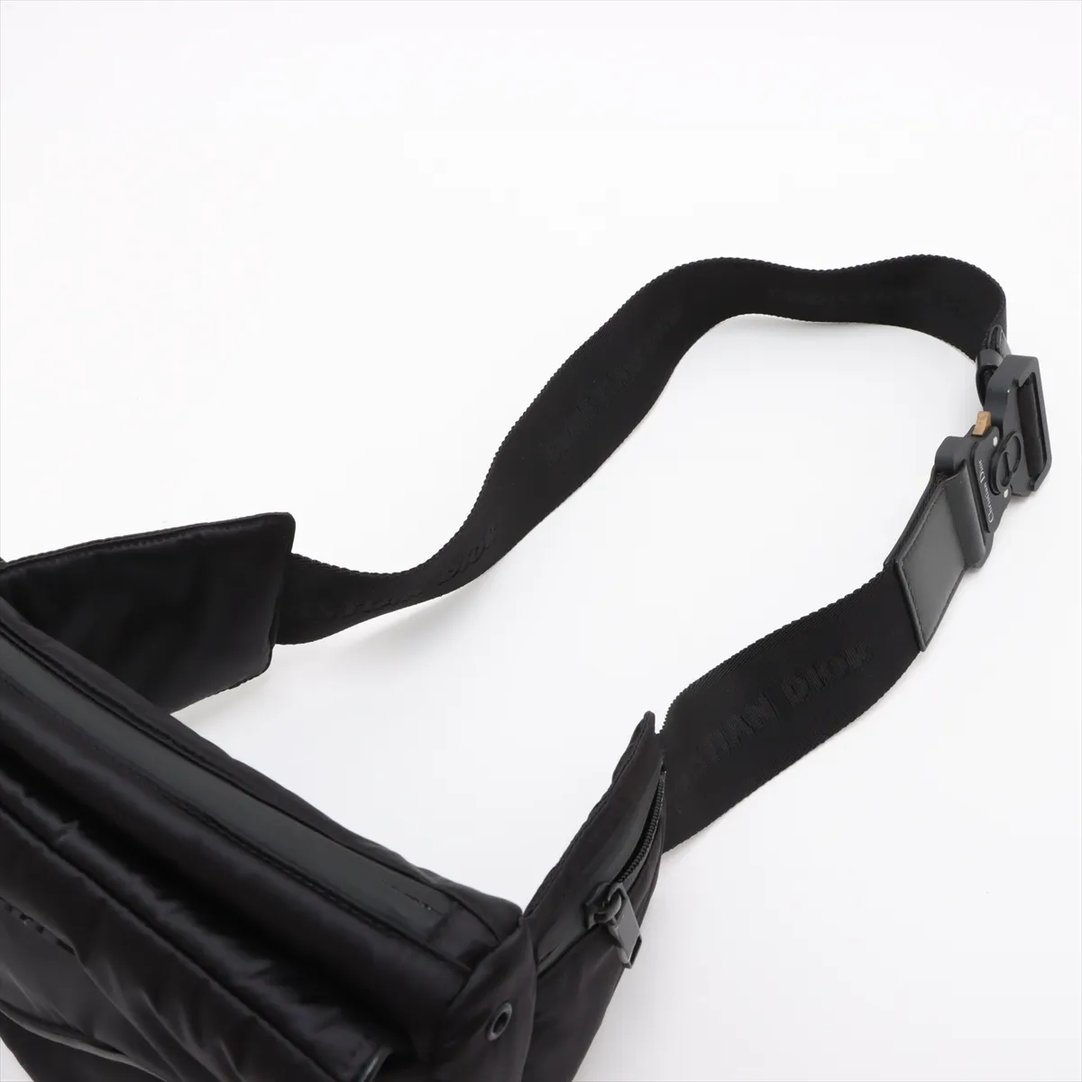 Saddle Nylon Body Bag Black — view 5
