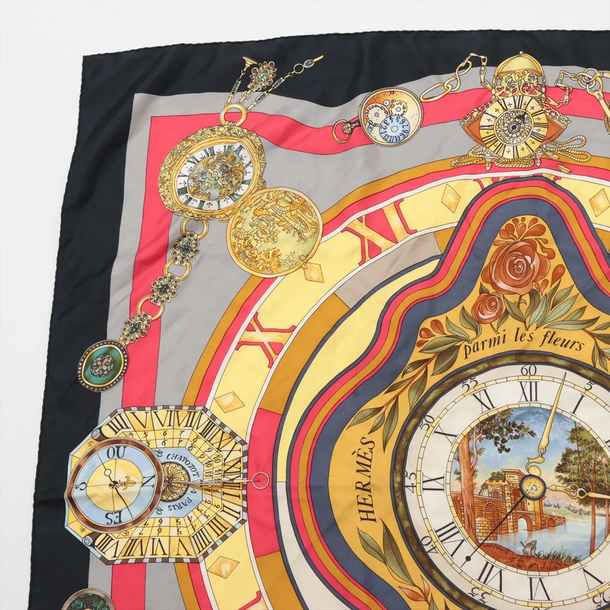 Carre 90 la ronde des heures Tokinorondo scarf silk black — view 2