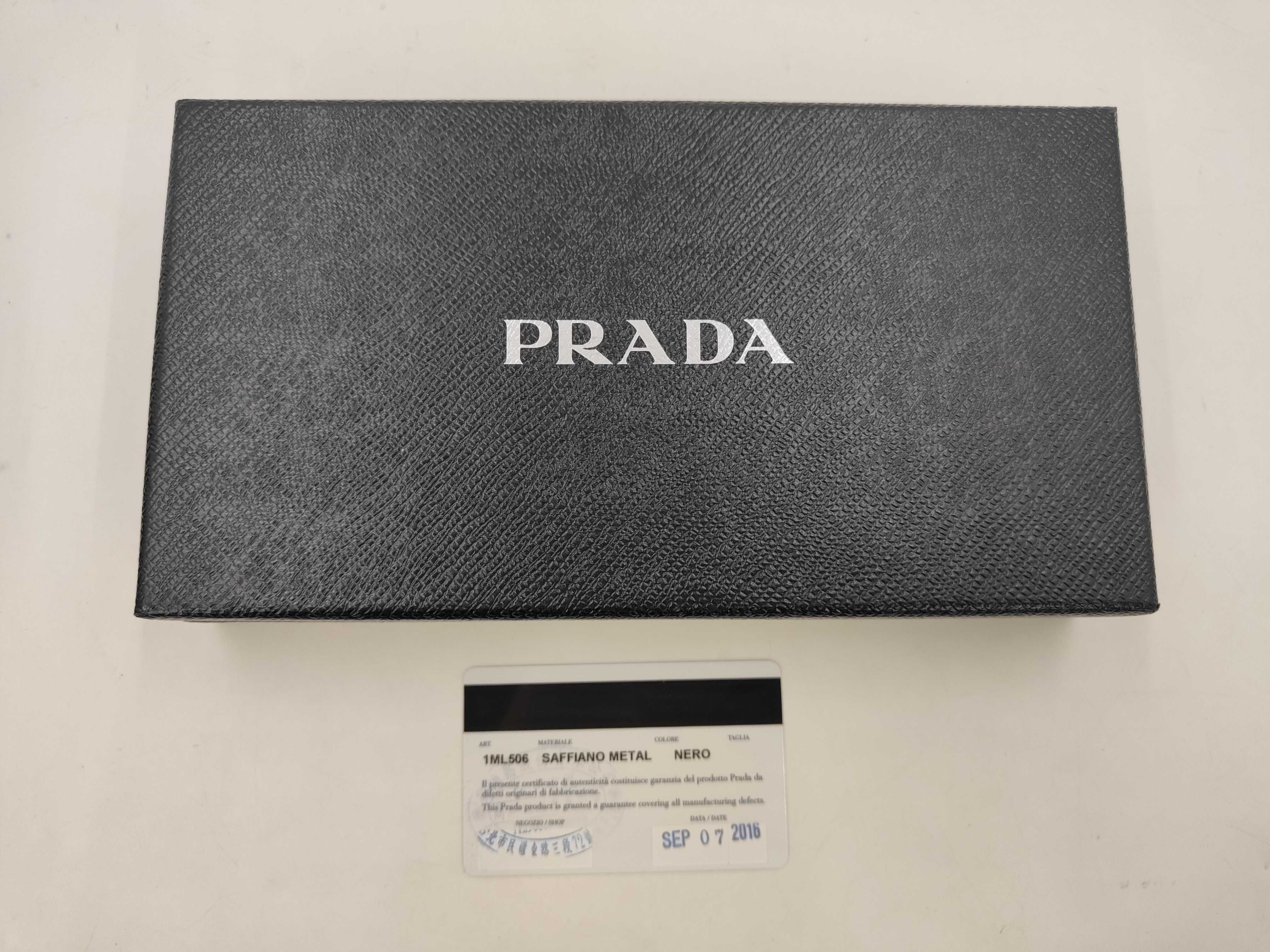 Saffiano Long Wallet — view 9