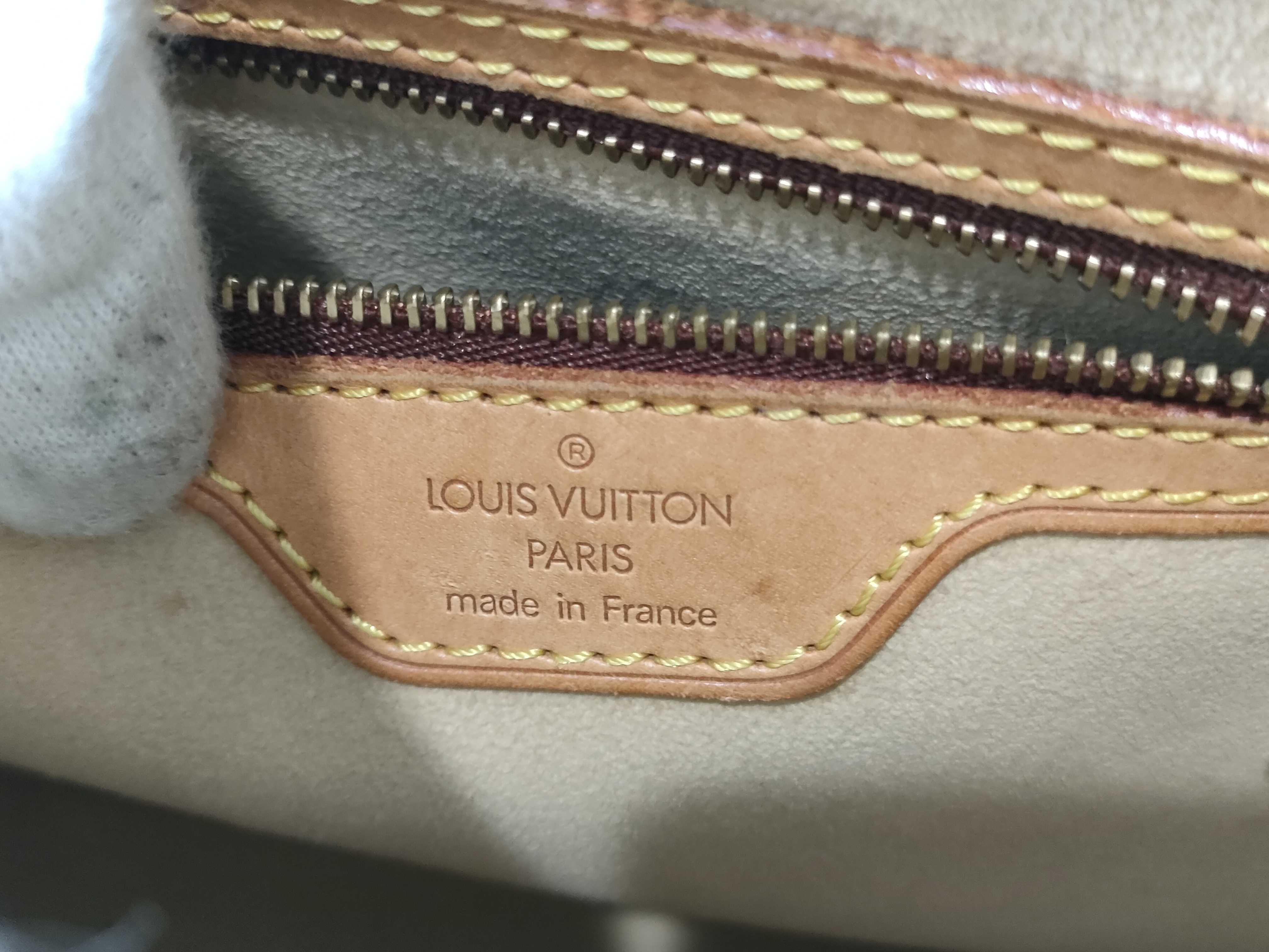 Monogram M51146 Looping MM Handbag — view 13