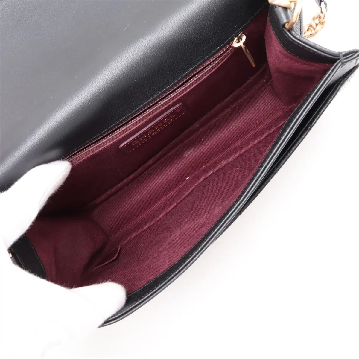Matelassé Leather Single Flap Single Chain Bag, Black with Gold Hardware, Item Number 24998210 (Serial Number in the 24 range) — view 6
