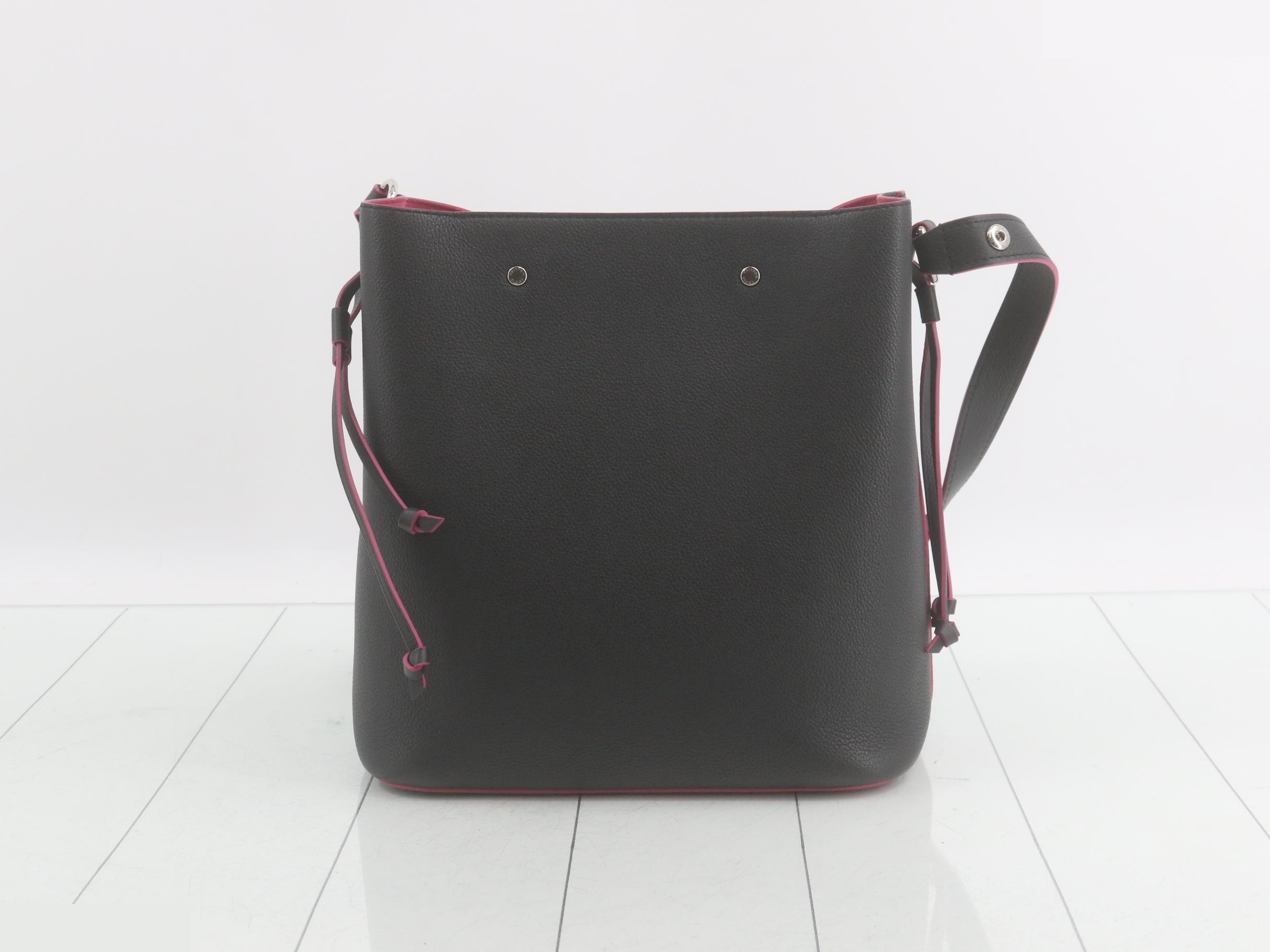 M54677 Lockme Bucket Noir Shoulder Bag - RFID detected — view 2