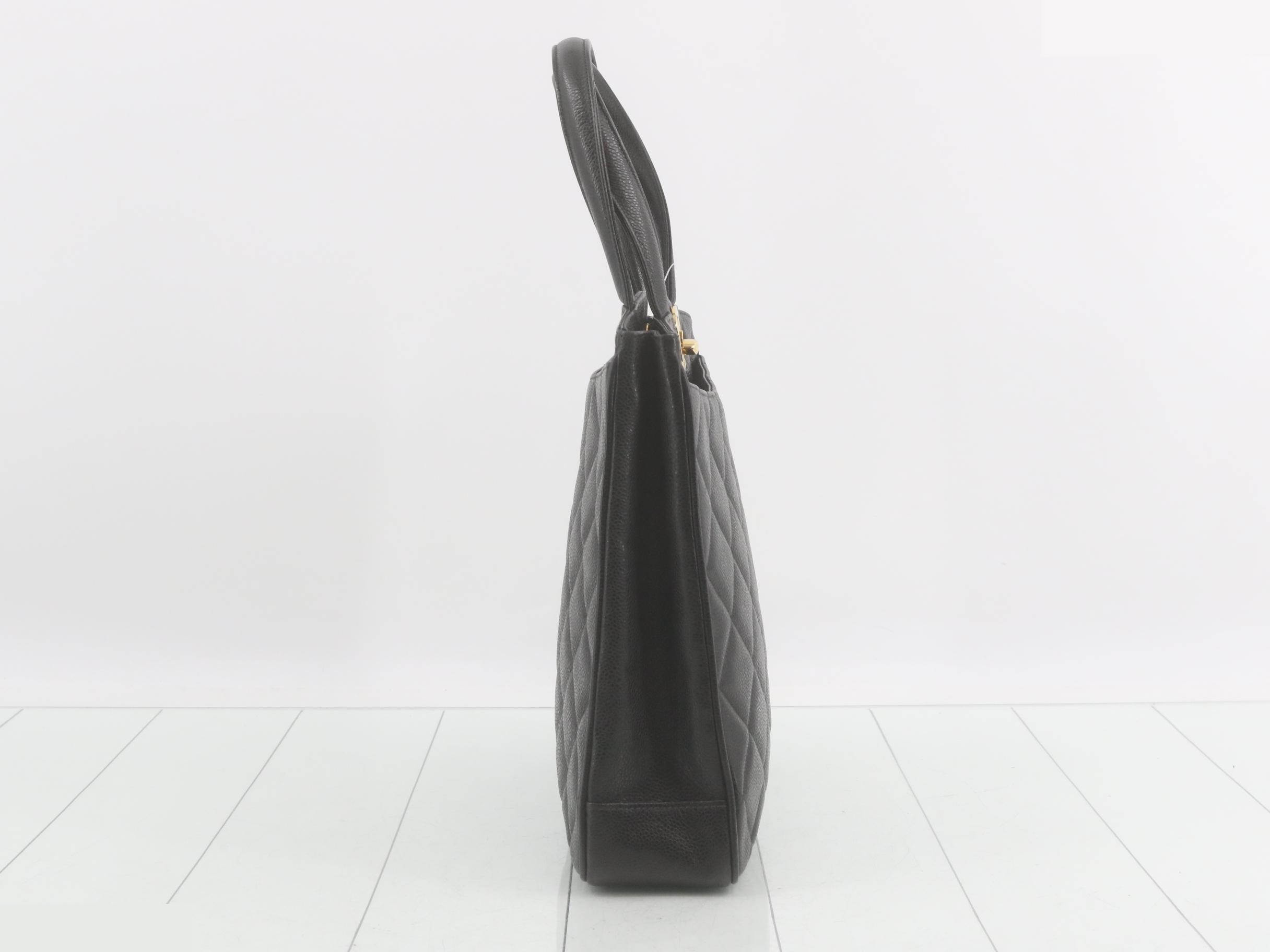 Matelassé Caviar Handbag — view 4