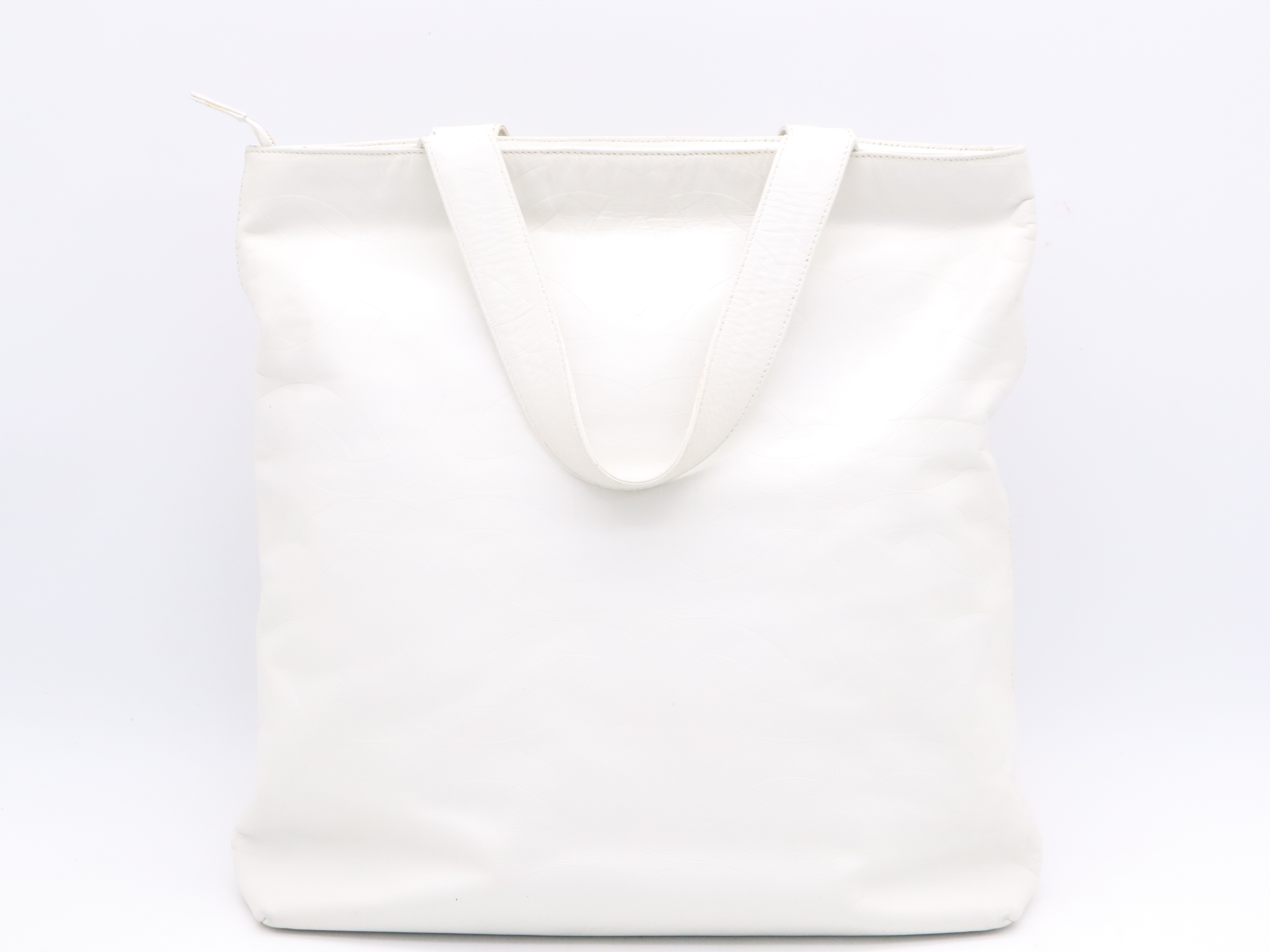 Leather All-Over Logo Tote Bag Seal 5974668 Tote Bag — view 2