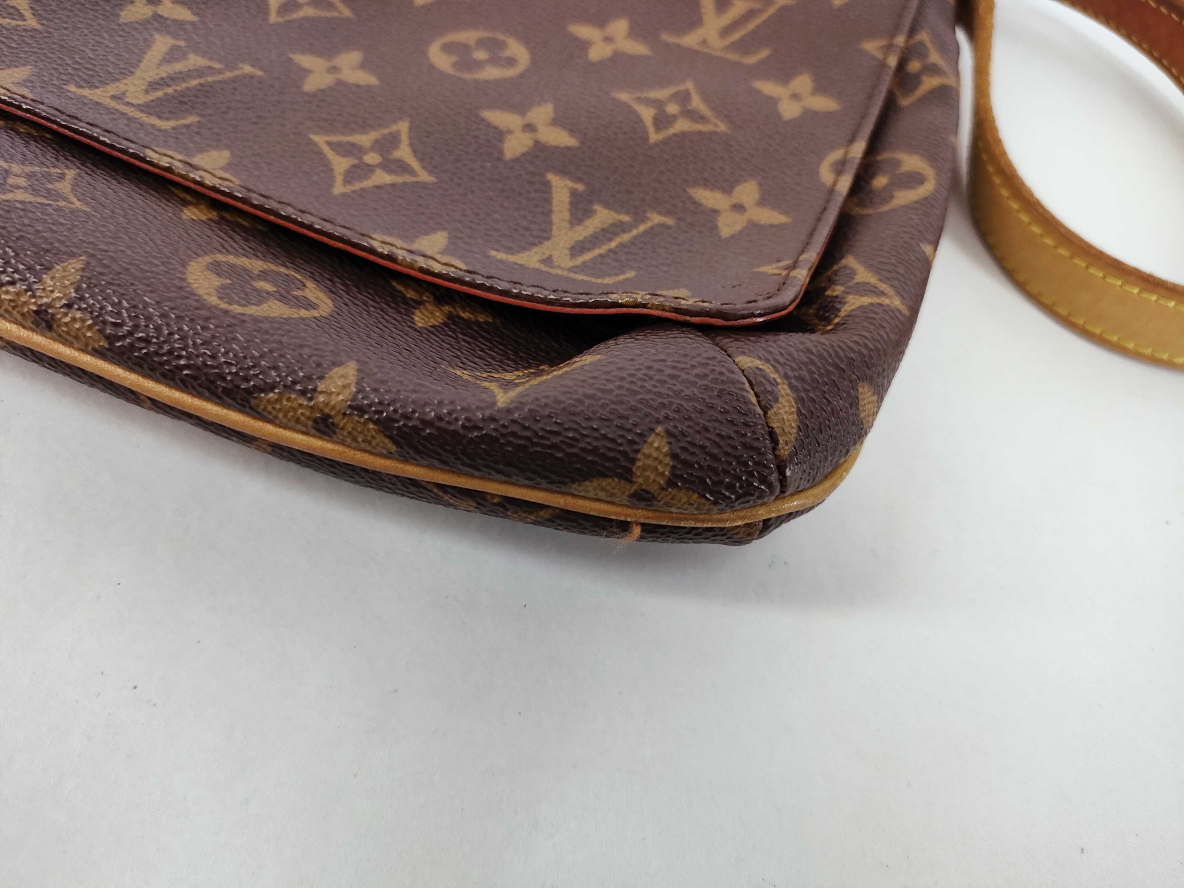 Monogram Louis Vuitton Musette Tango Bag_Monogram Canvas Short Shoulder Bag — view 6