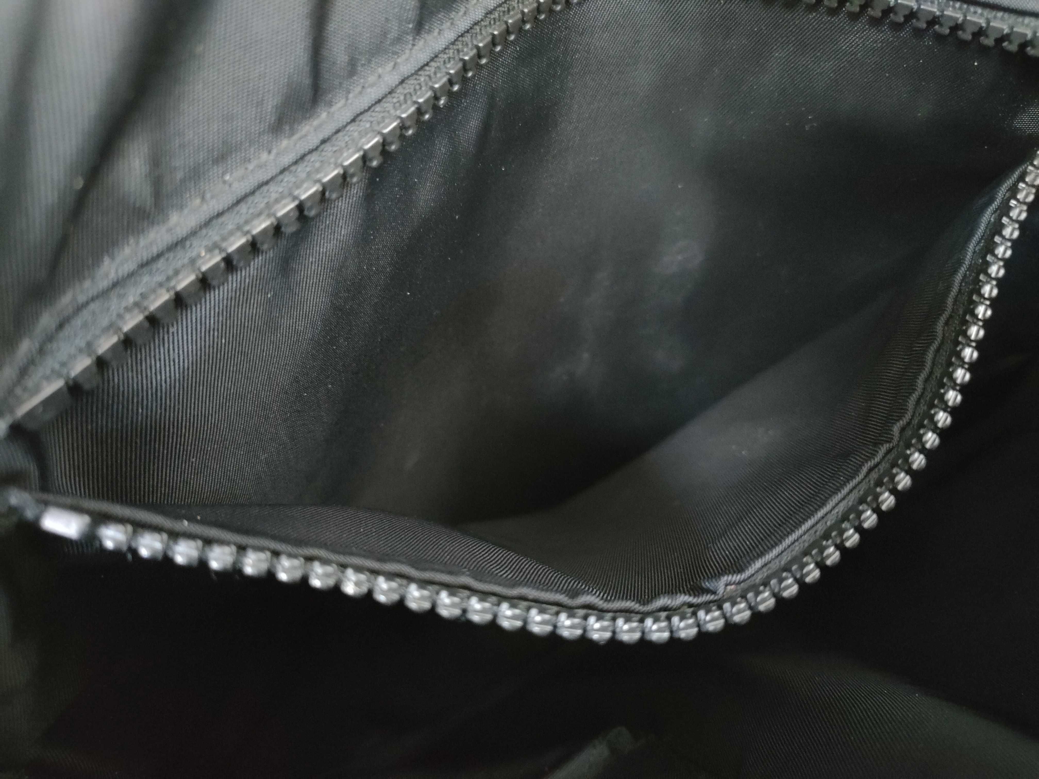 GG Supreme Shoulder Bag, Black PVC, 162907 — view 11