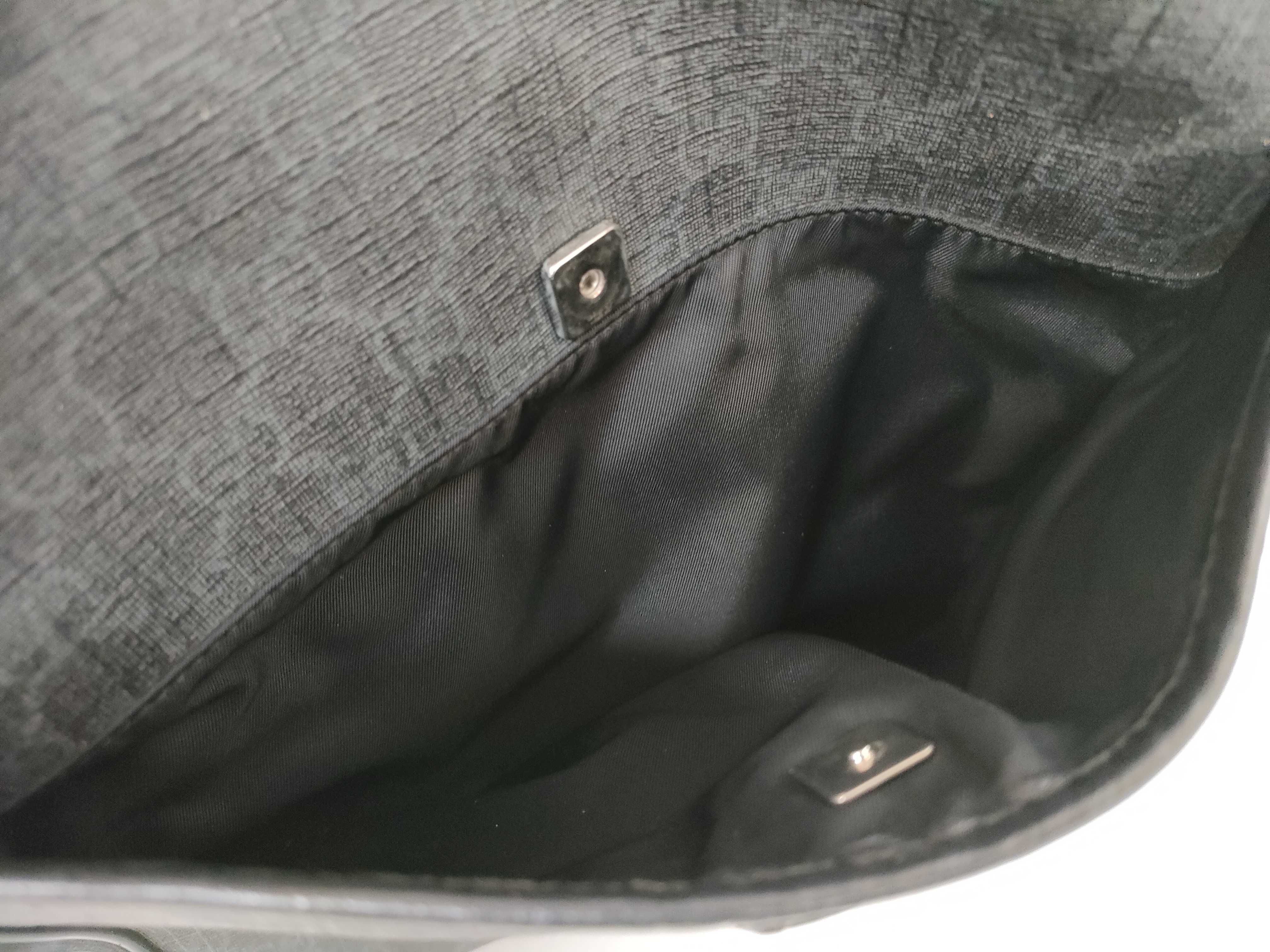 GG Supreme Shoulder Bag, Black PVC, 162907 — view 14