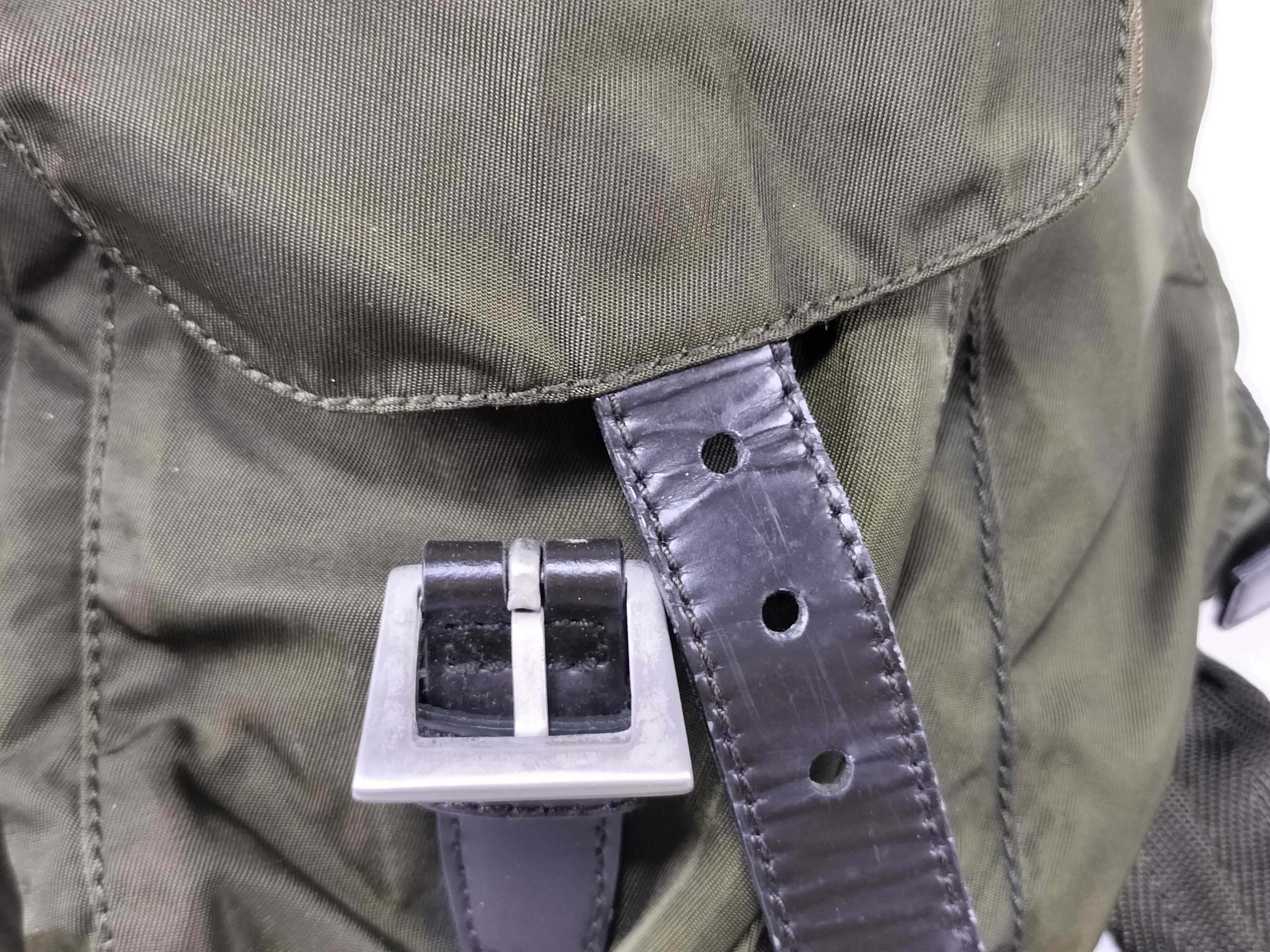 nylon backpack, khaki, triangular logo. — view 14