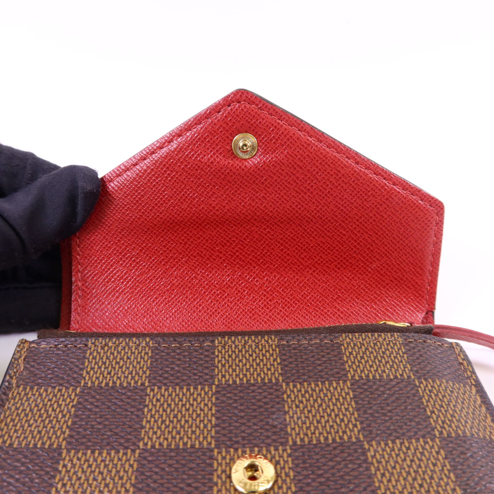 Damier Victorine Wallet Kinpaku Silver Package Brown Red Tri-Fold Wallet N 41659 — view 16