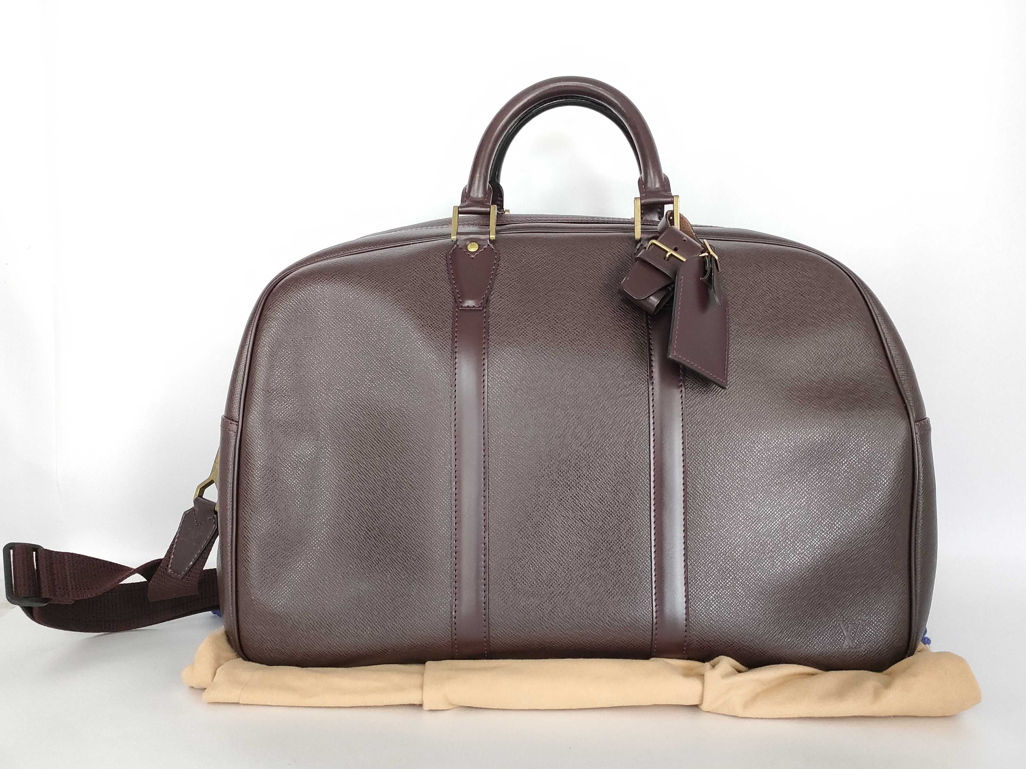 Taiga LV Taiga Kendall Boston Bag